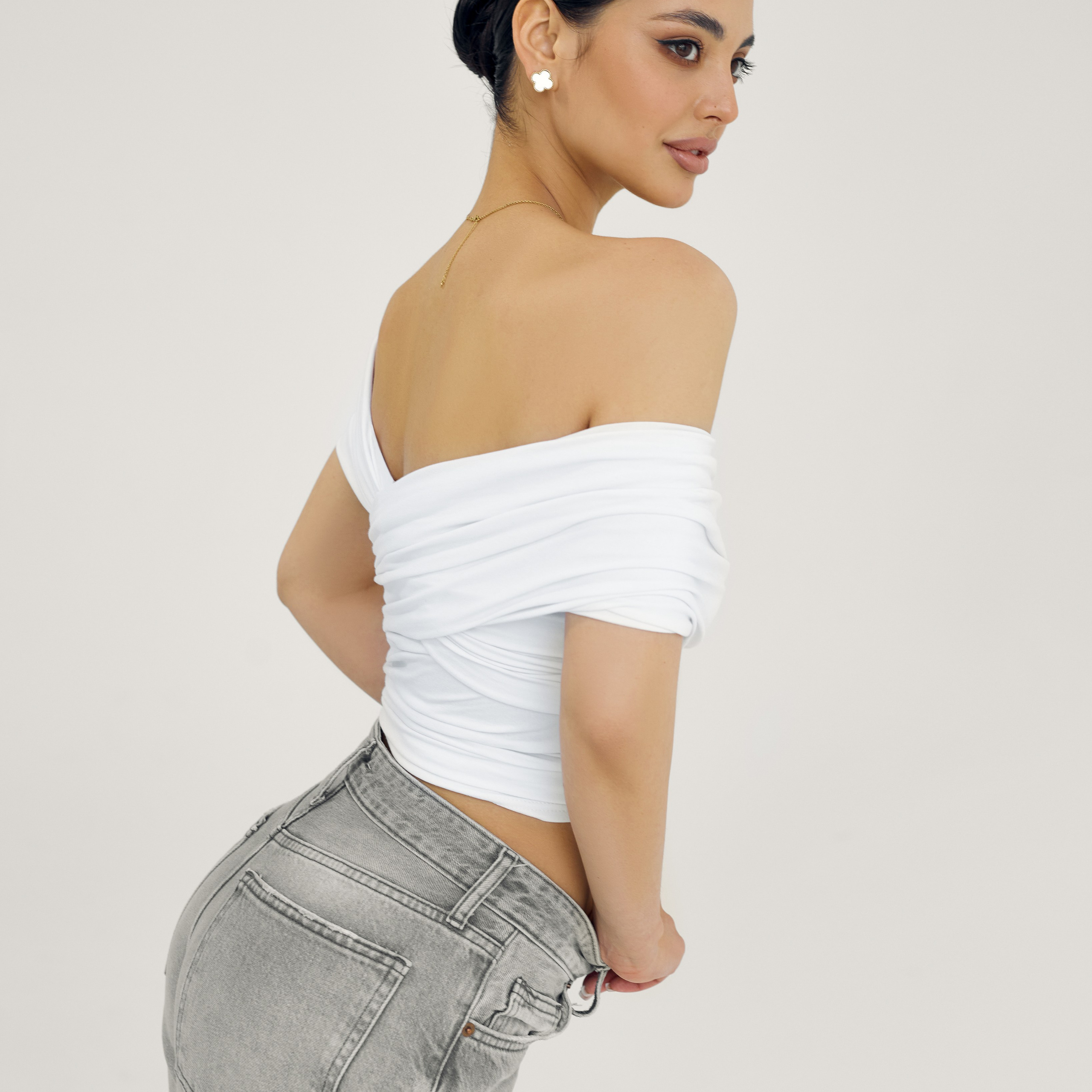 для бренда Yasnaya