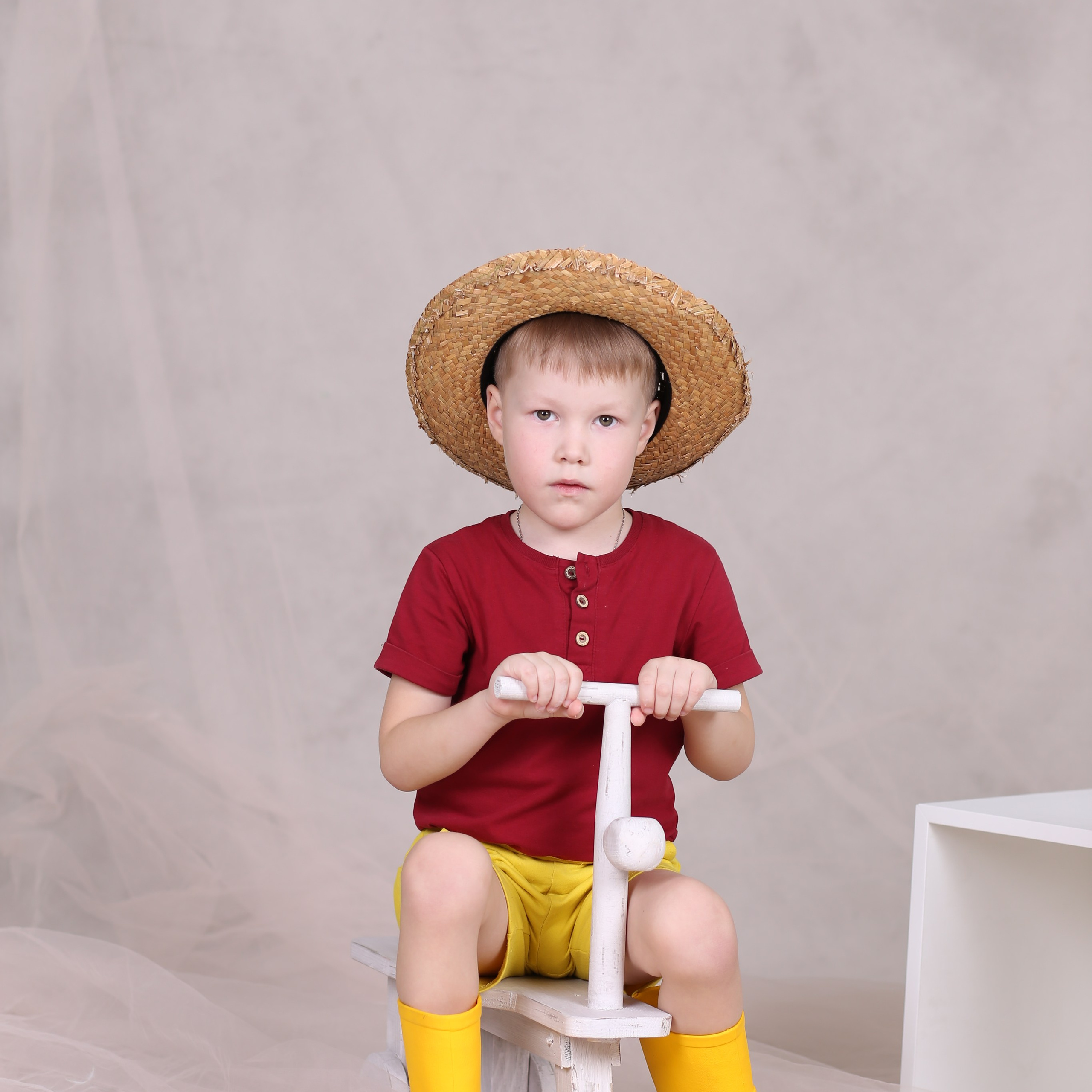 Отзывы о компании Фотобук. Выпускные альбомы в Тюмени для школ, садов, вузов спортивных секций