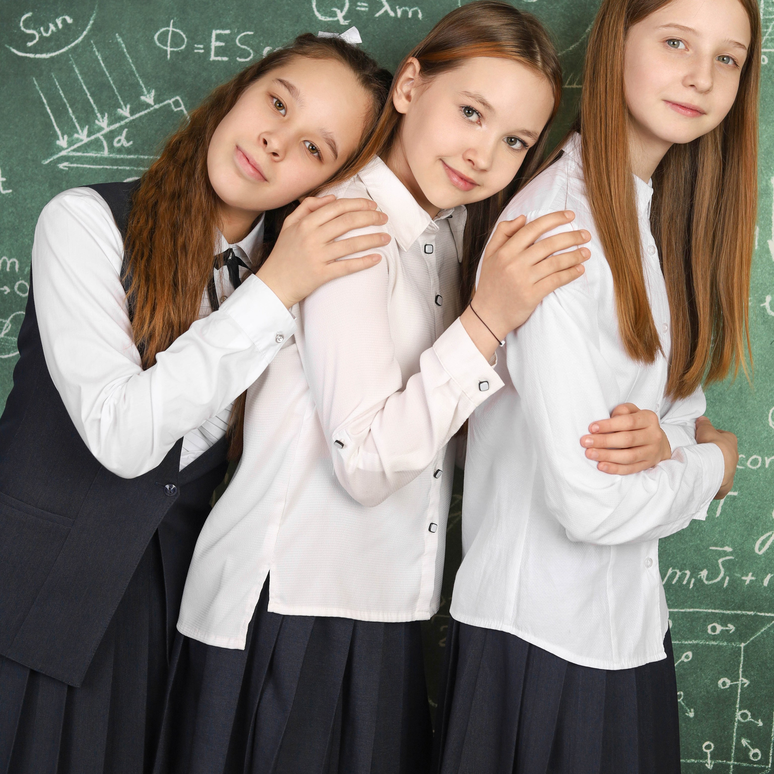 Отзывы о компании Фотобук. Выпускные альбомы в Тюмени для школ, садов, вузов спортивных секций