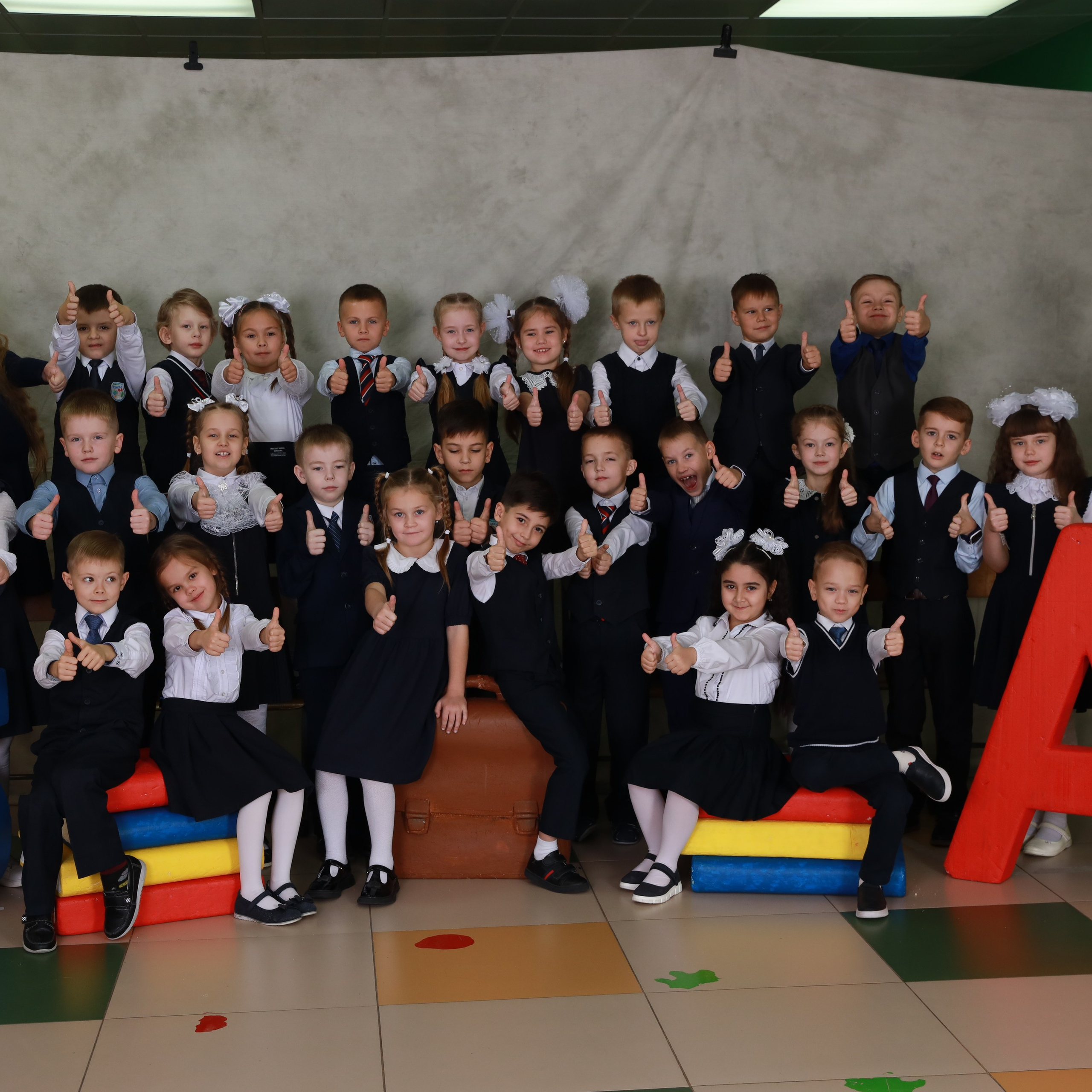 Отзывы о компании Фотобук. Выпускные альбомы в Тюмени для школ, садов, вузов спортивных секций