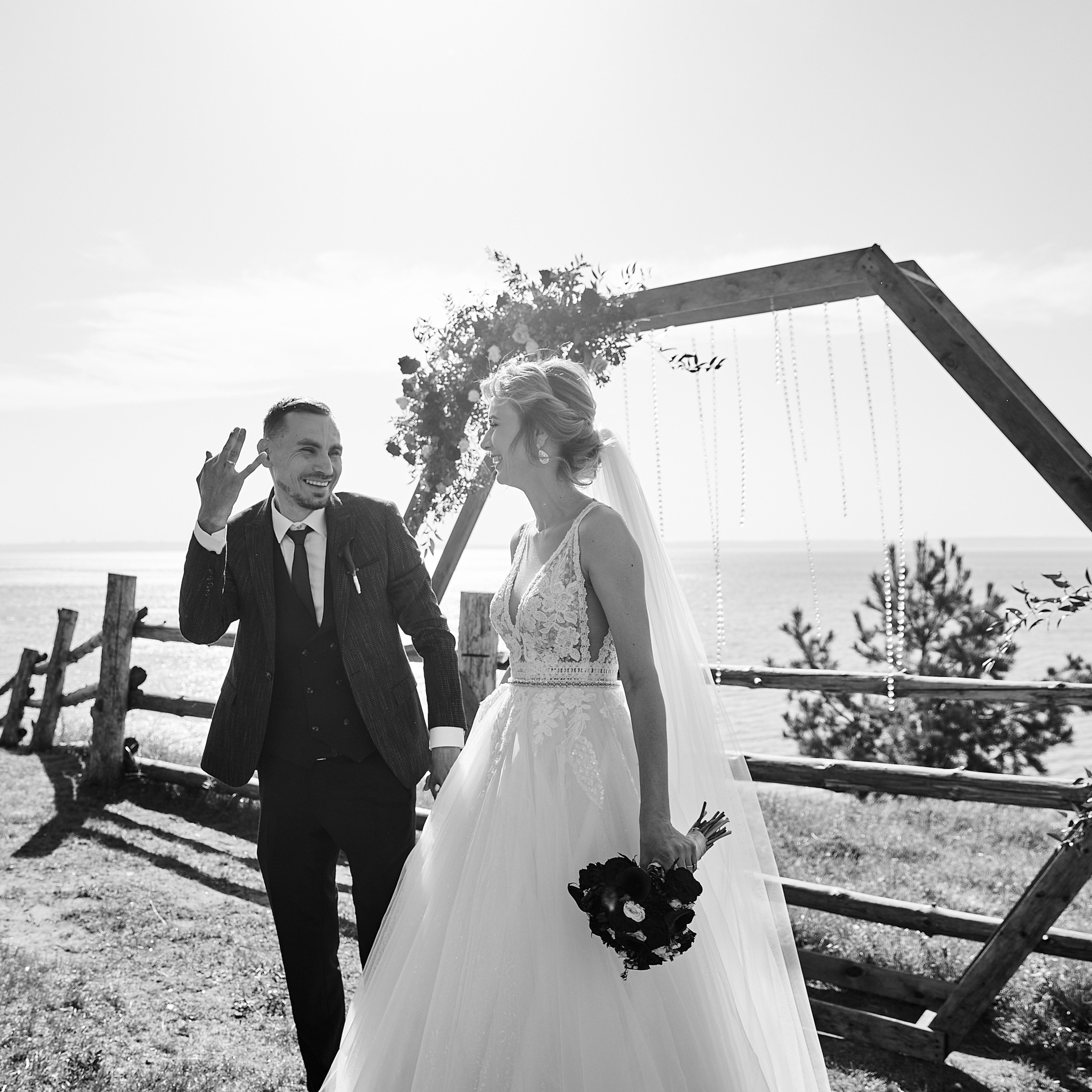 Бордо в дереве