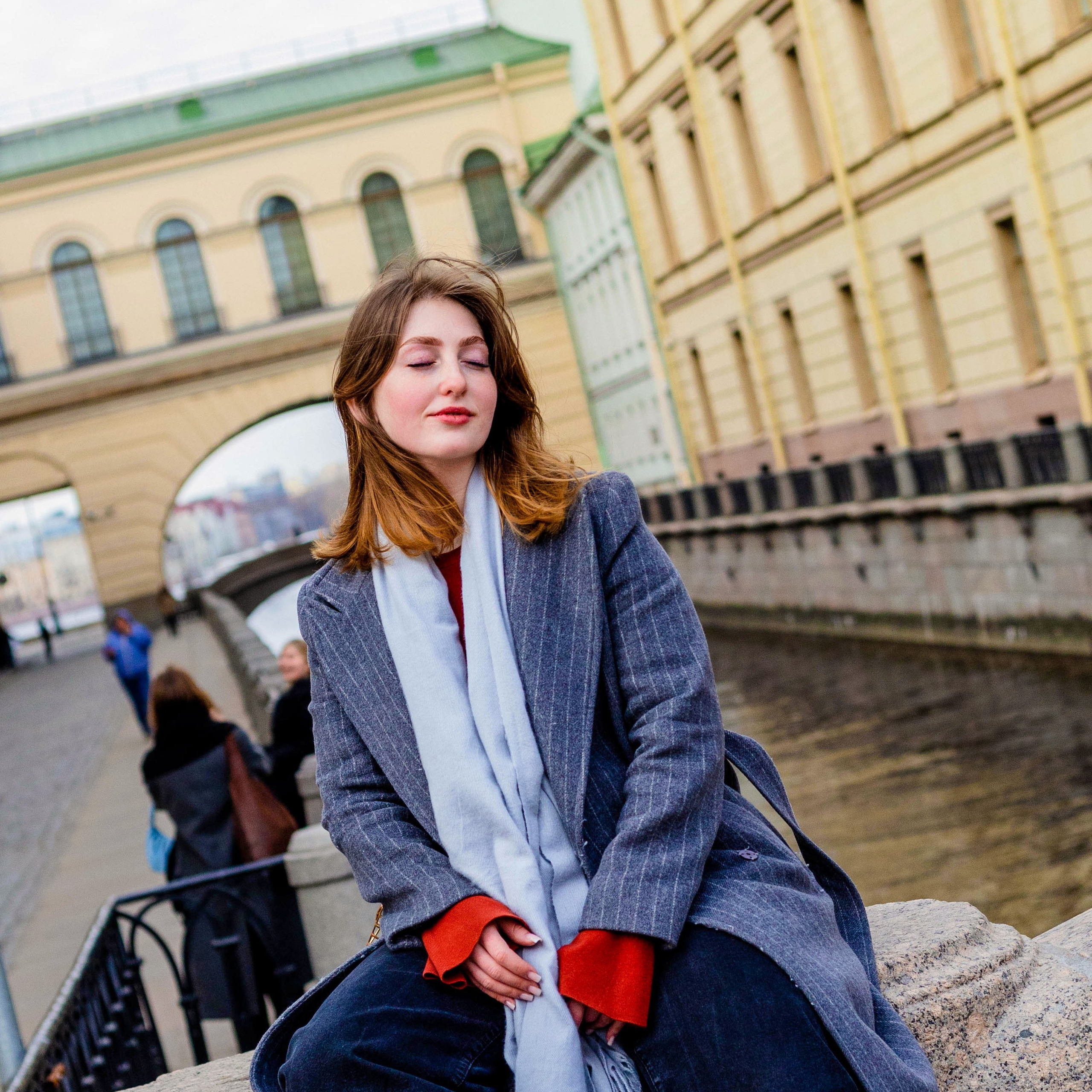 Прогулочная фотосессия для Ирэн в Санкт-Петербурге