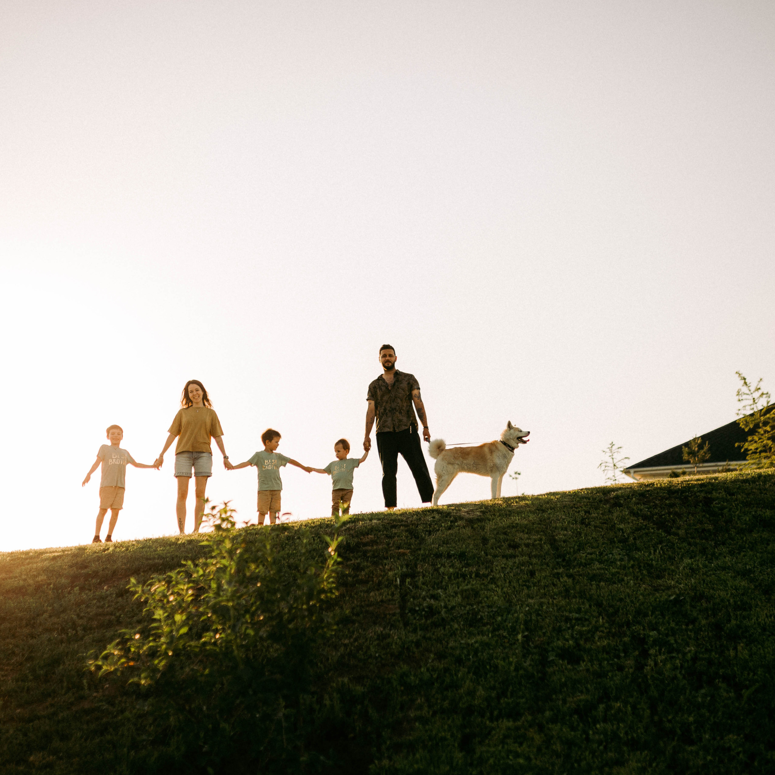 Алина с семьей