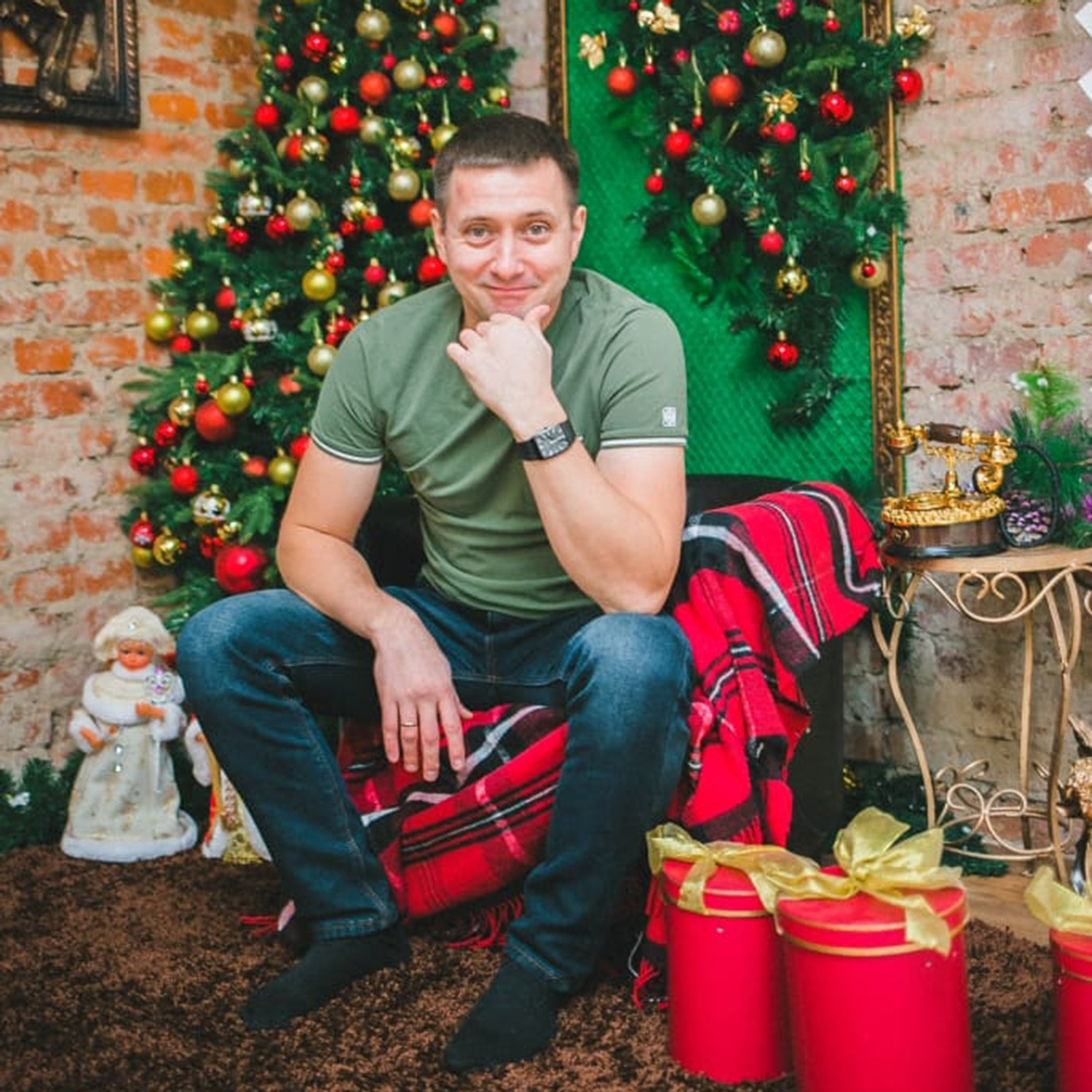 Валентин Молодожёнов