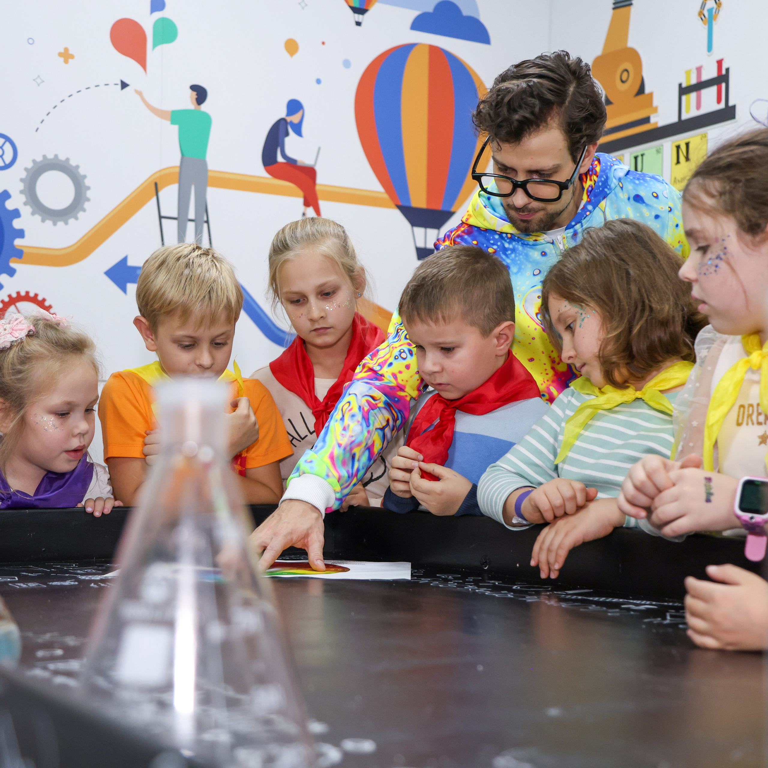 Детский праздник в городе профессий «Кидбург»