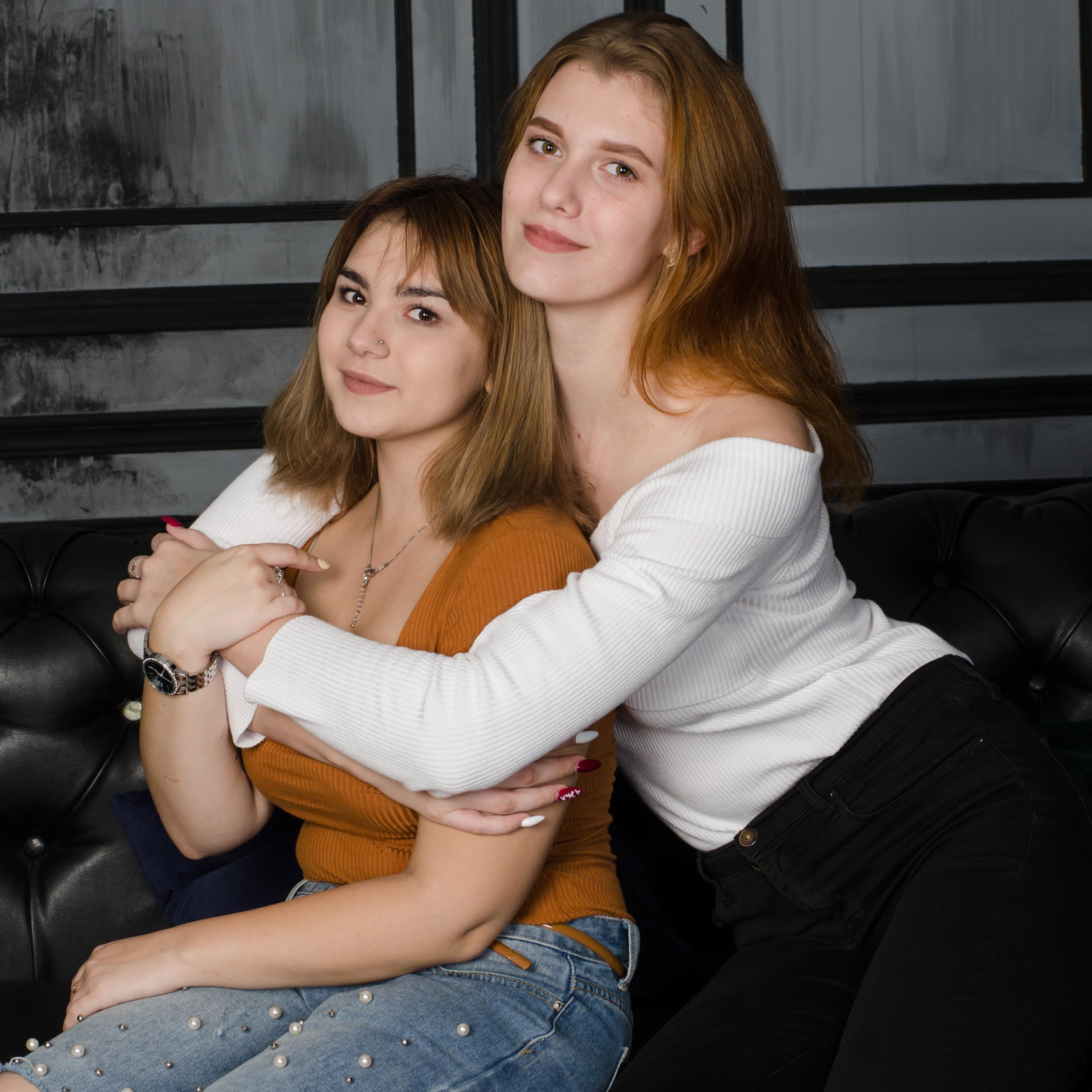 Студийная фотосессия для Ани и Алисы