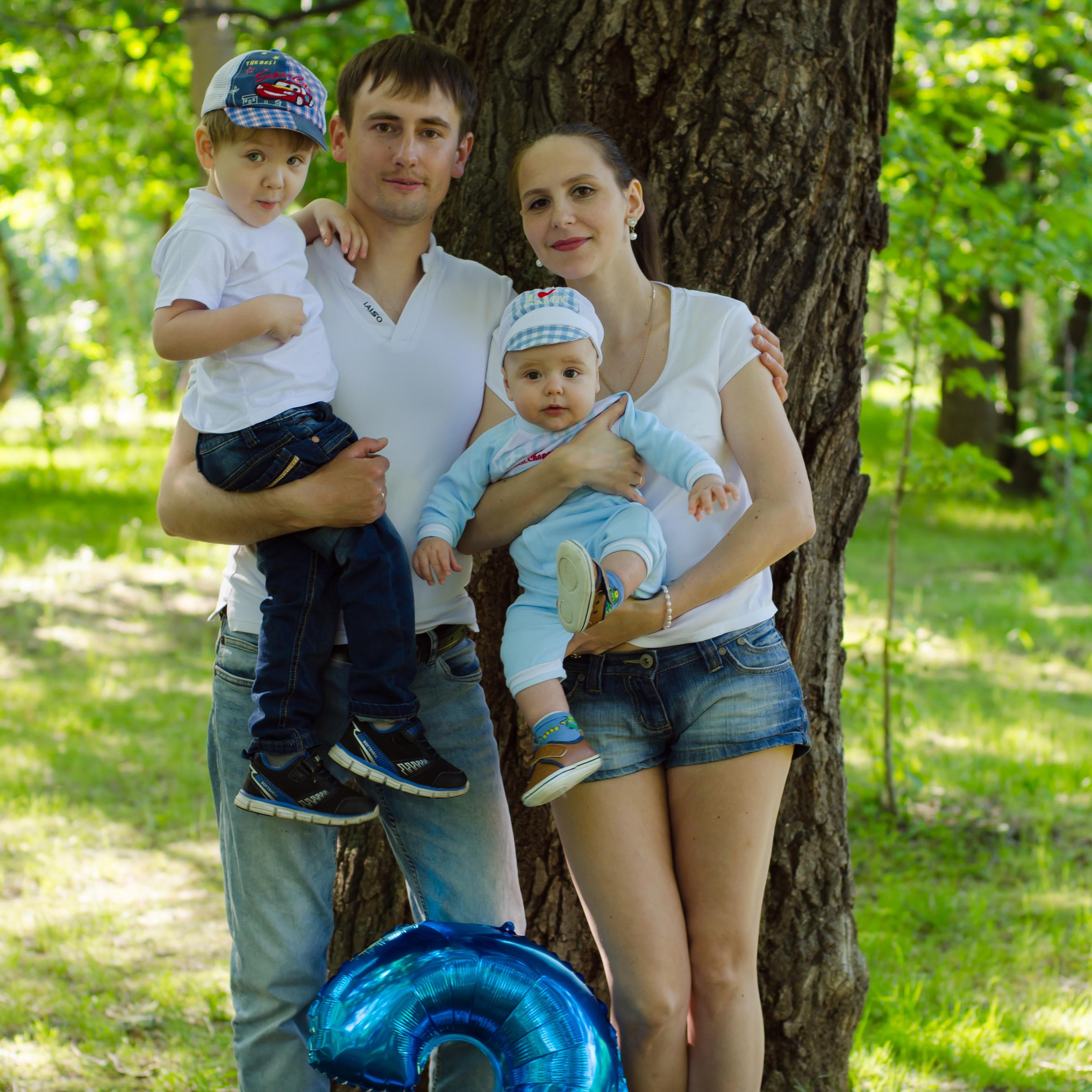 Семья Надежды и Максима