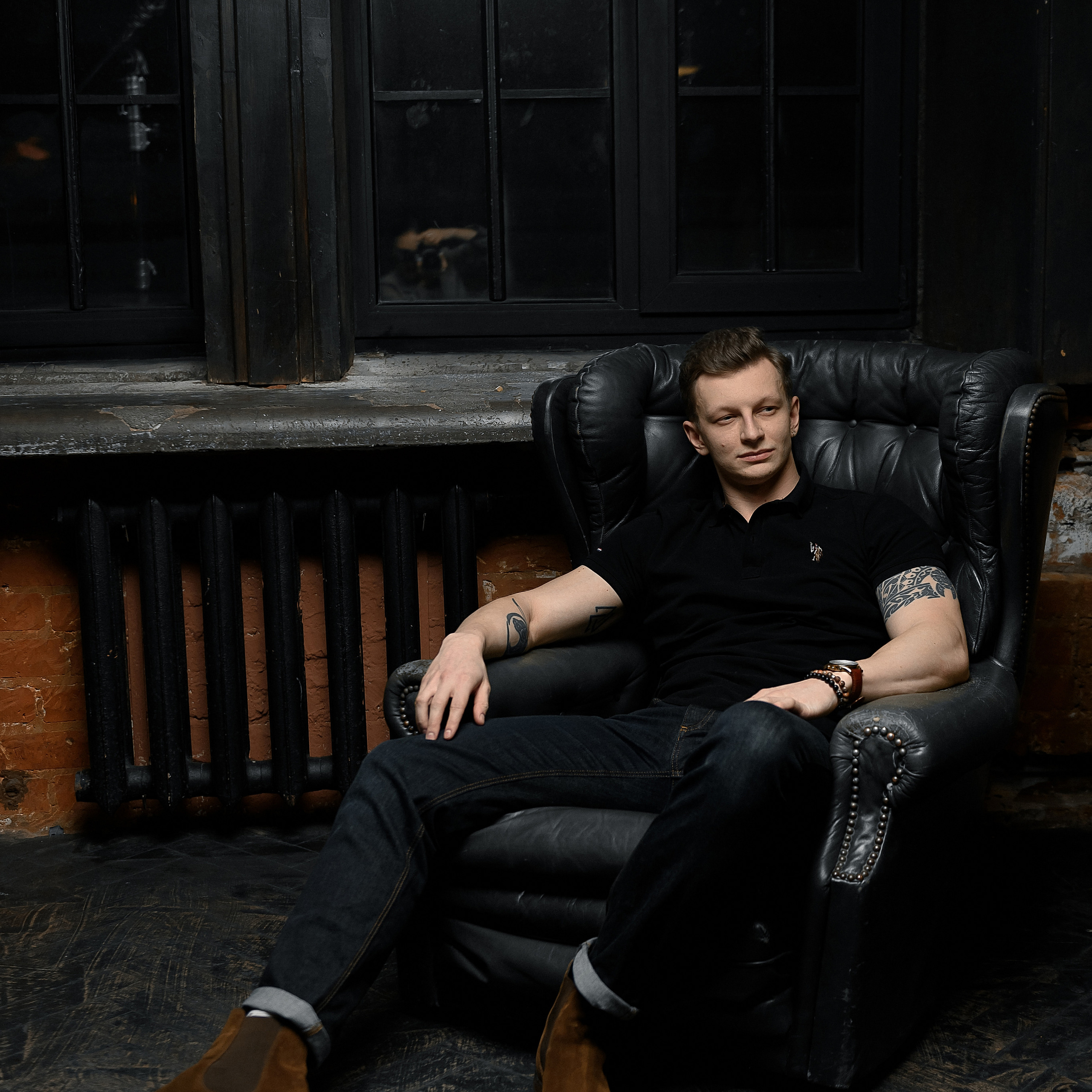 Денис Антонов