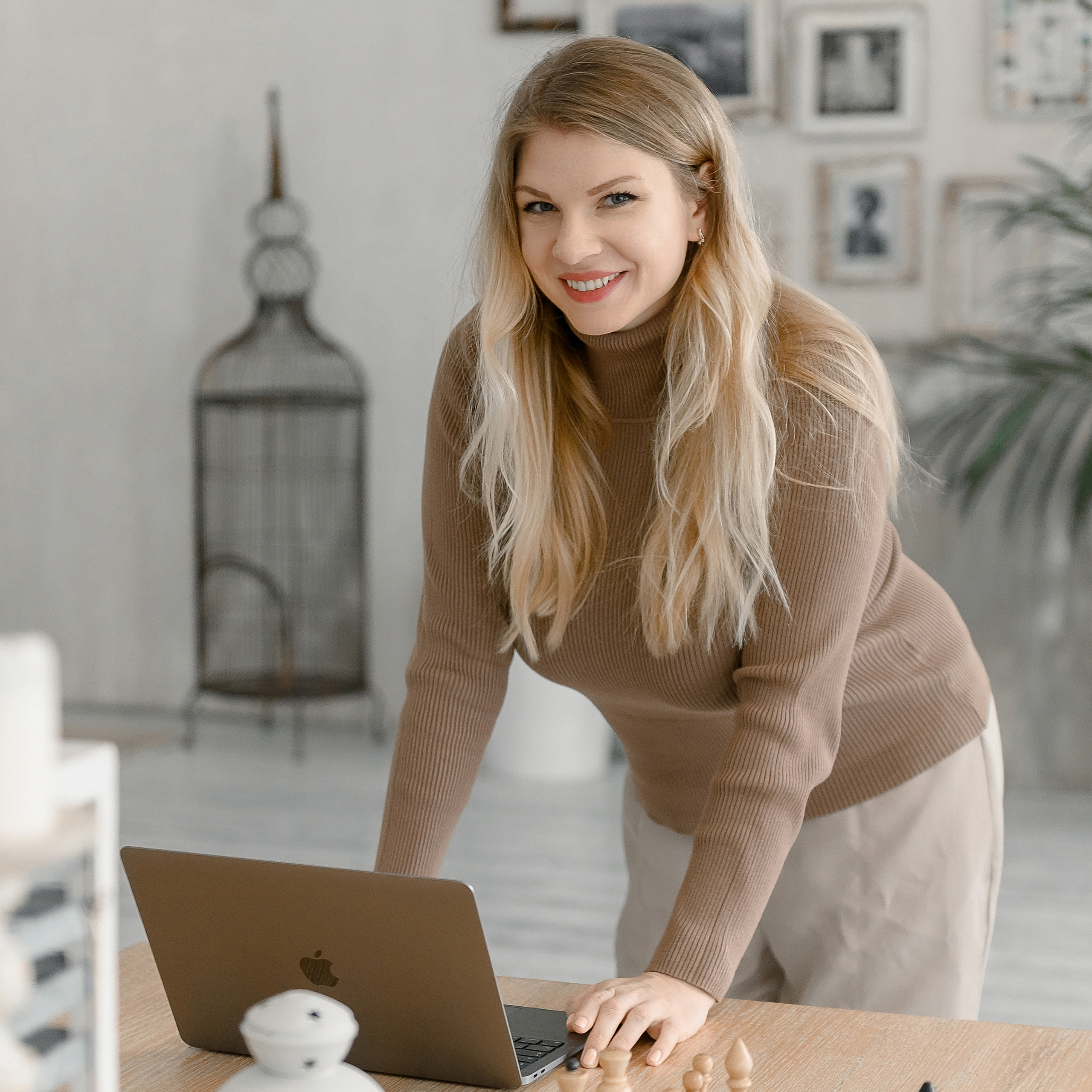 Преподаватель английского языка Даша Кудашова