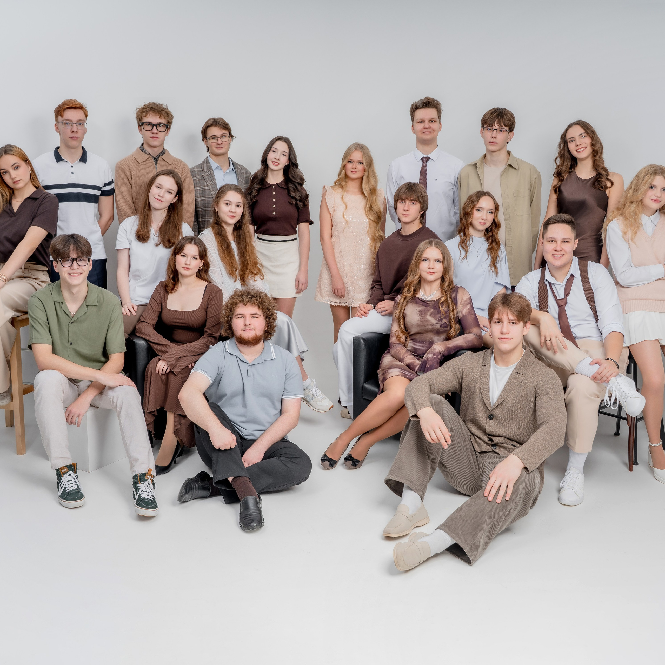 Отзывы о студии фотографии алисаальбумс. Forteens Выпускные альбомы в Нижнем Новгороде