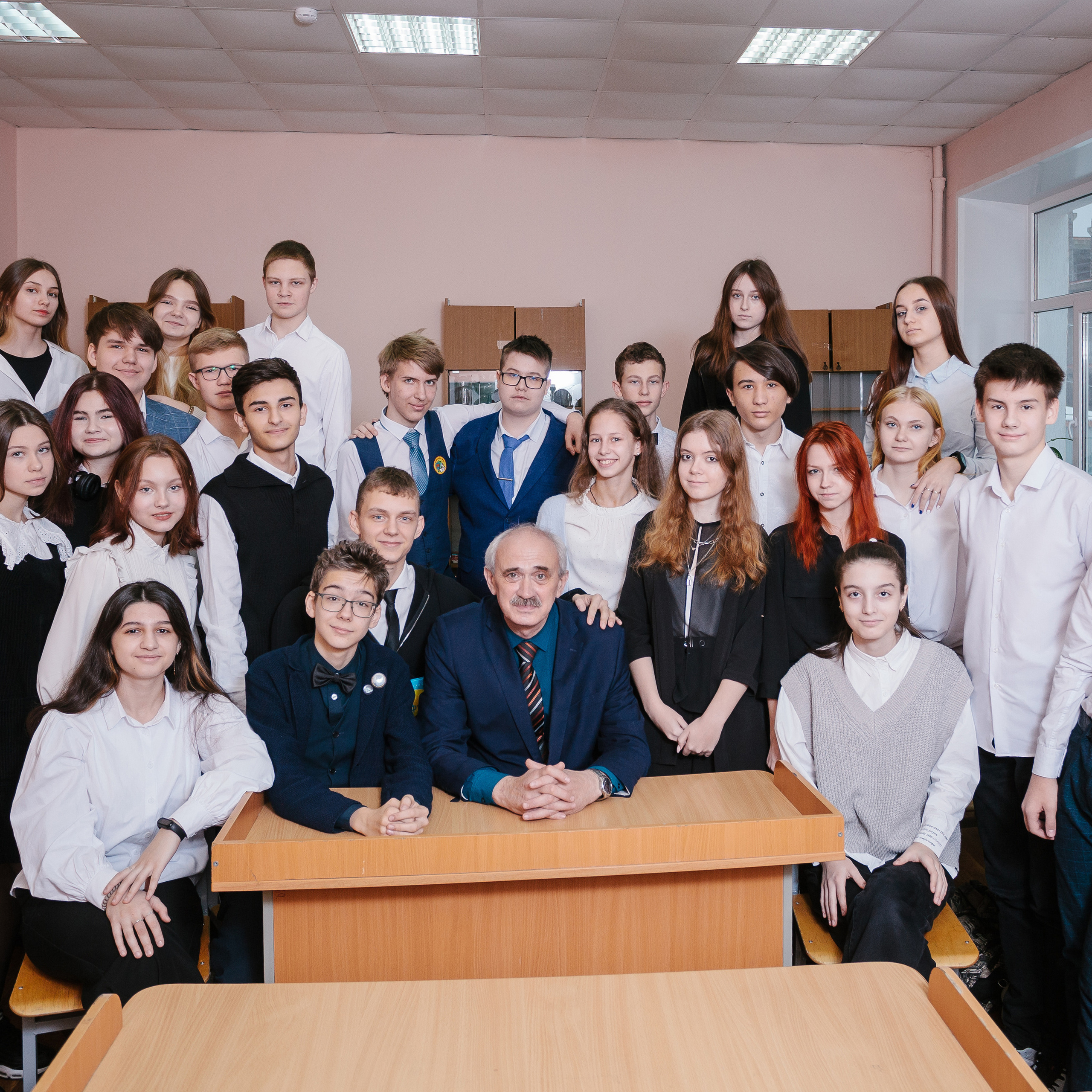 Отзывы о студии фотографии алисаальбумс. Forteens Выпускные альбомы в Нижнем Новгороде