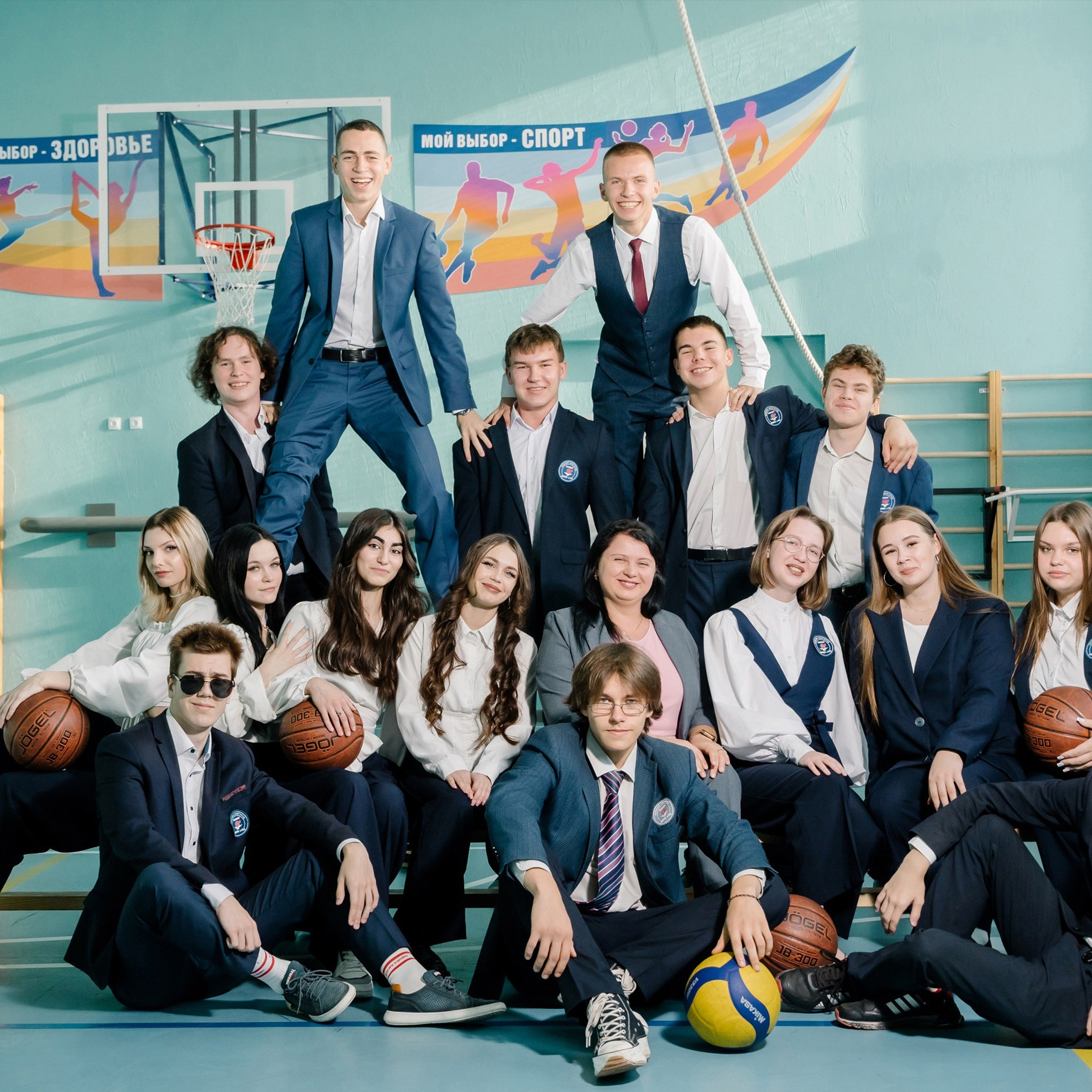 Отзывы о студии фотографии алисаальбумс. Forteens Выпускные альбомы в Нижнем Новгороде