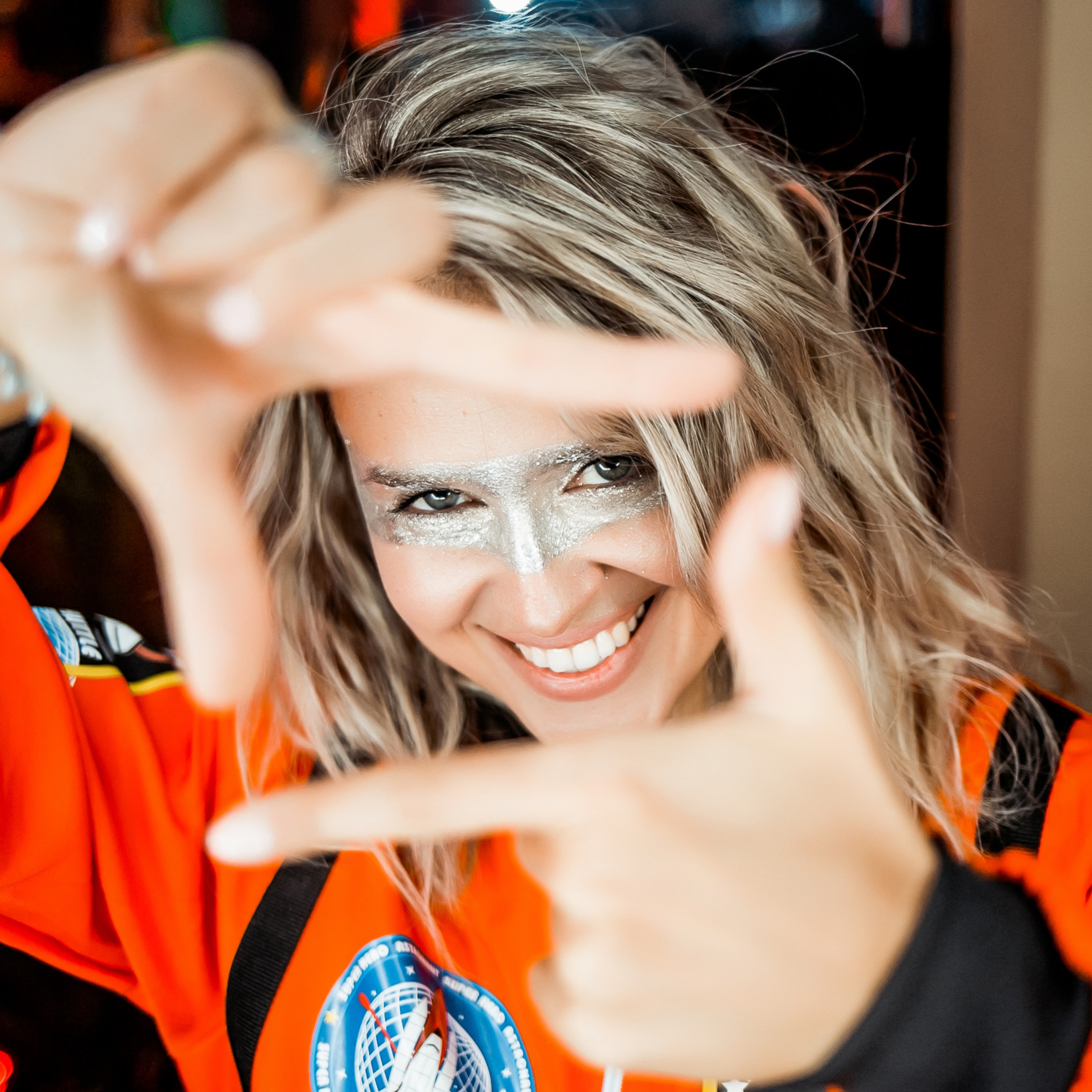 Космическая вечеринка RED BULL