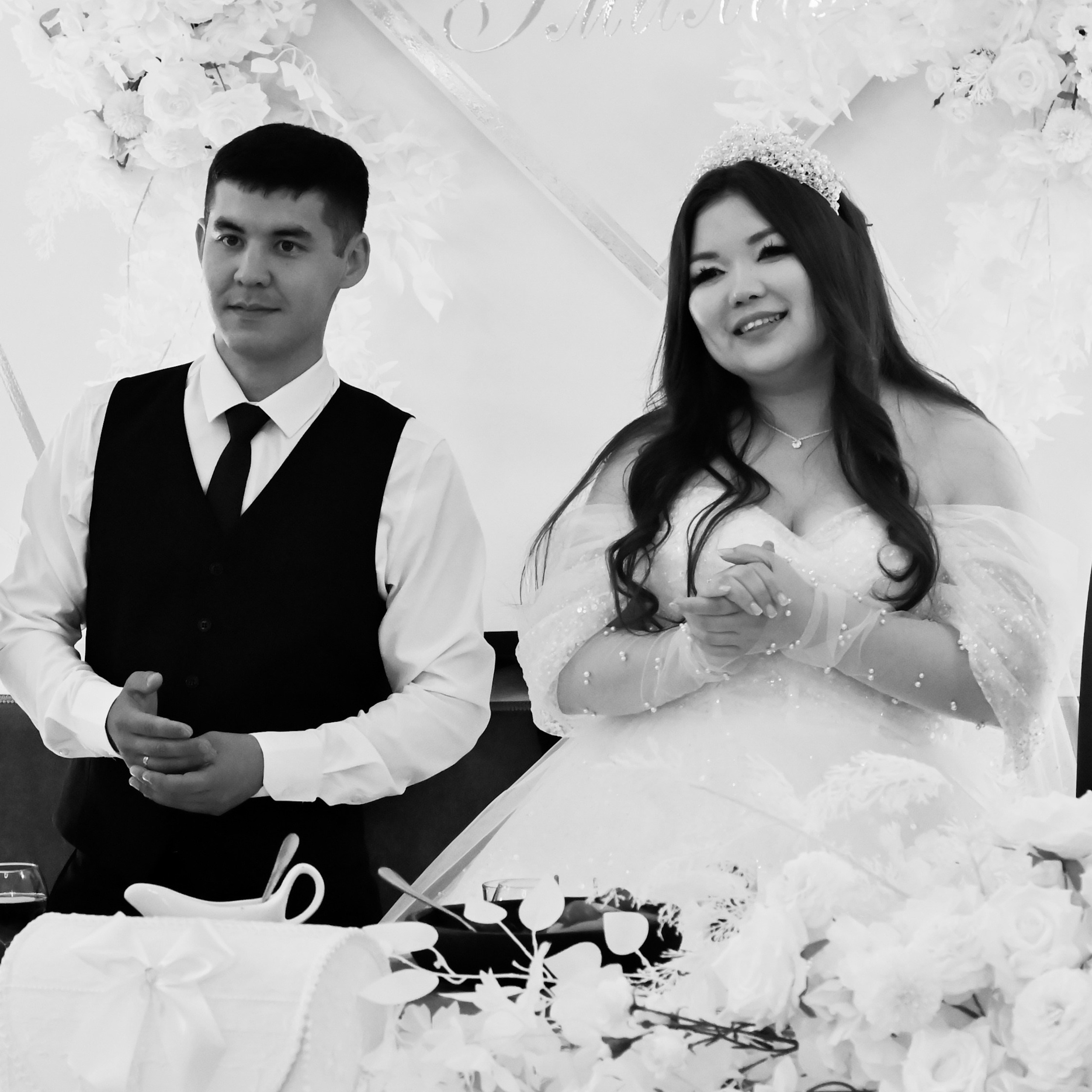 Абат и Эмилия. Сохраню важные для тебя моменты