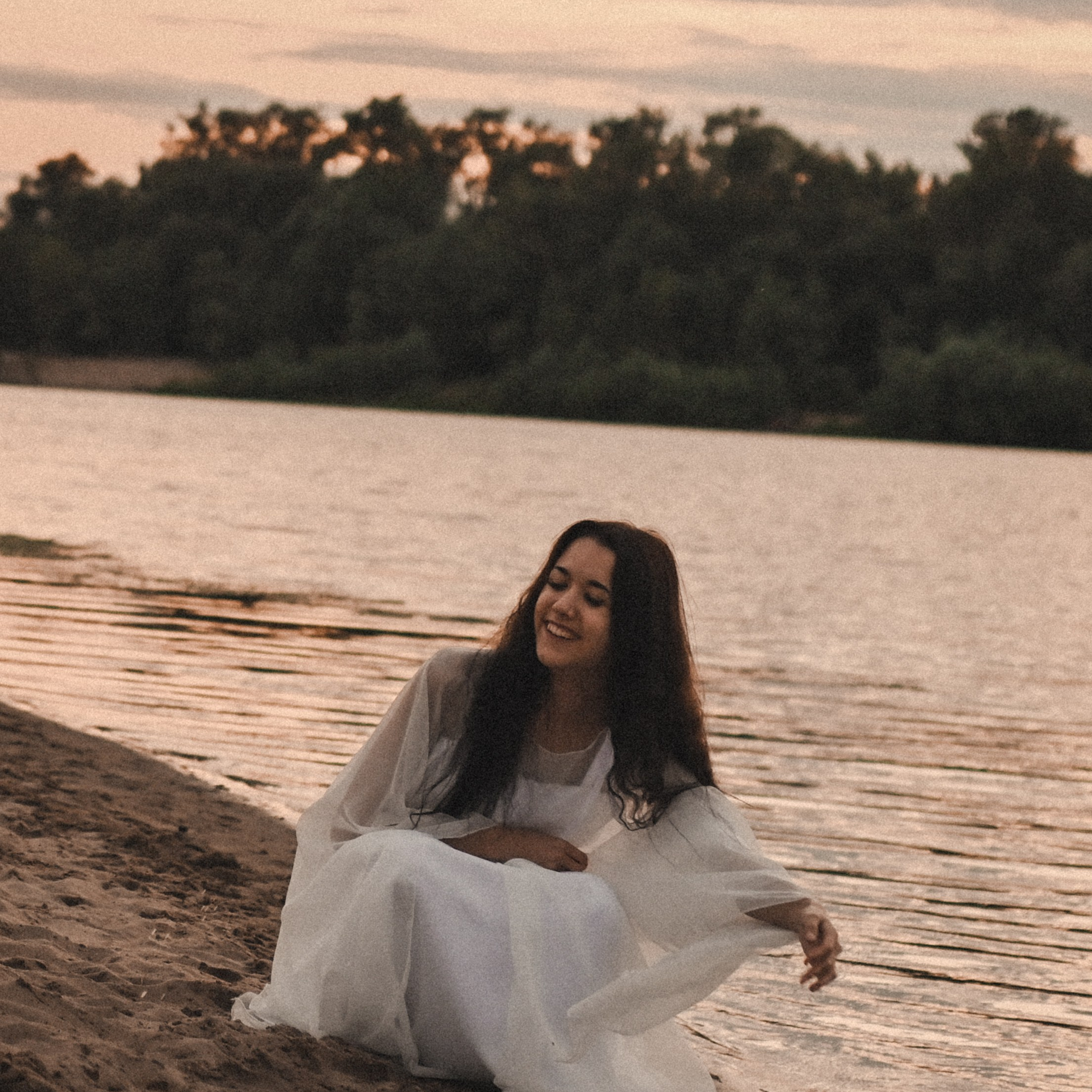 Съемка платьев на природе. Сохраню важные для тебя моменты