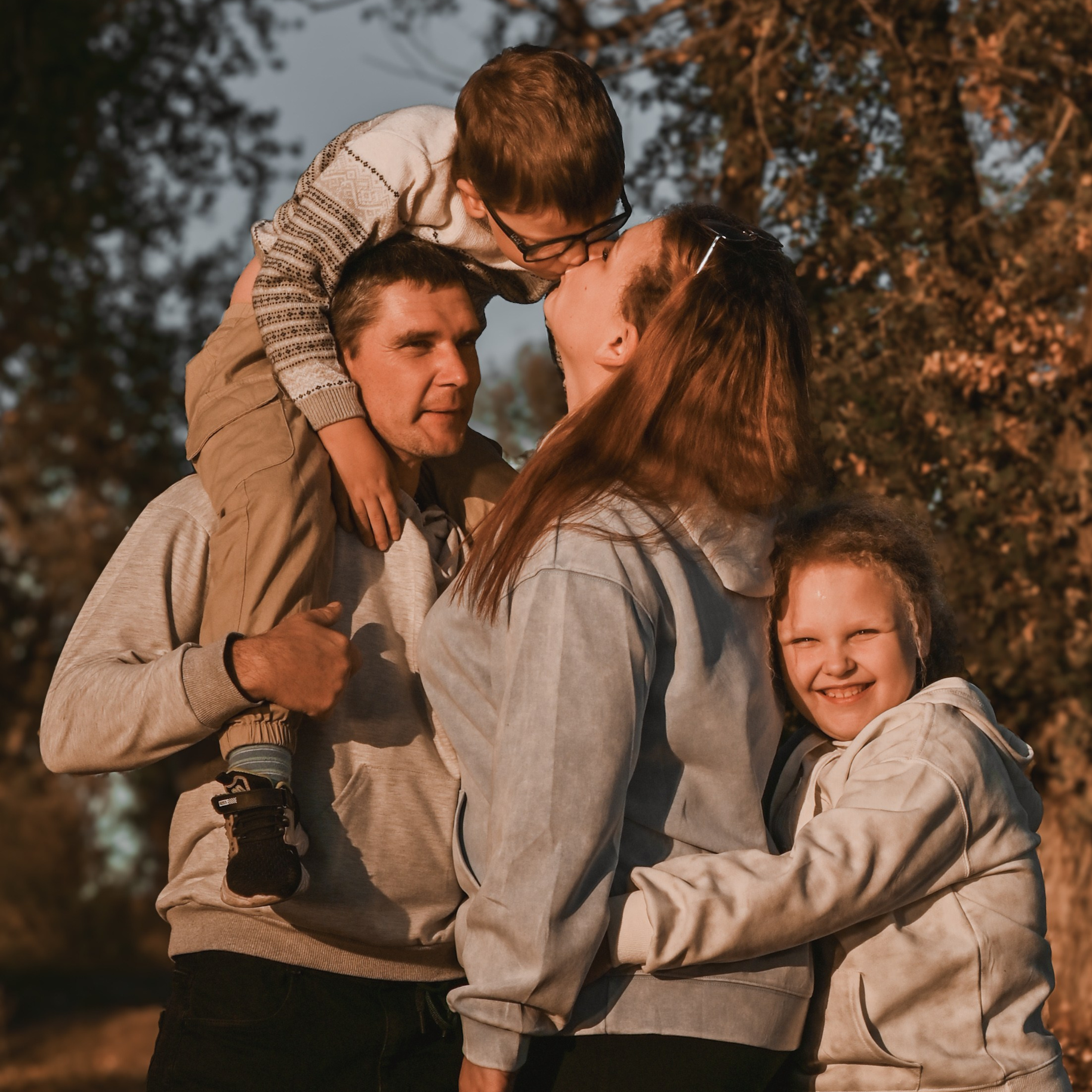 Семейная съемка у озера. Сохраню важные для тебя моменты