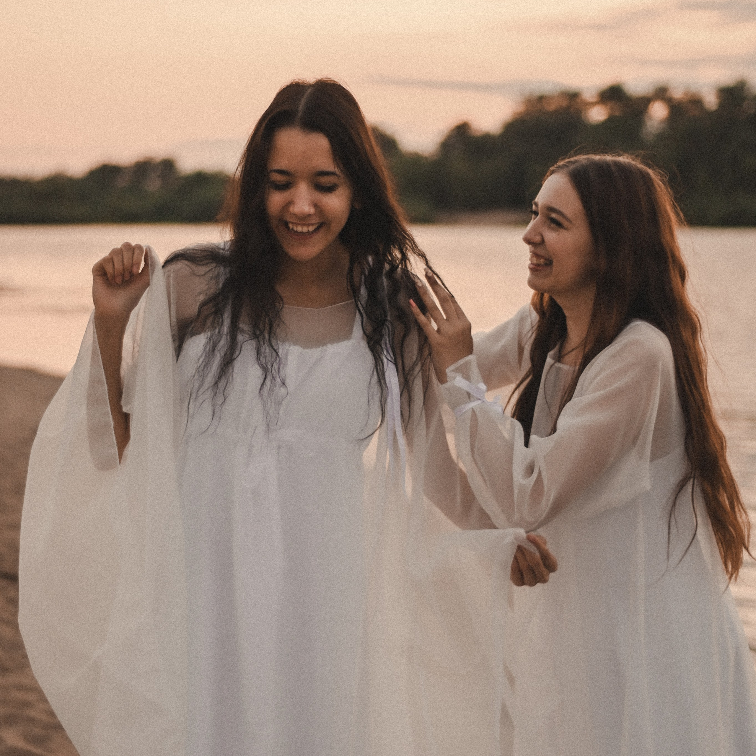 Съемка платьев на природе. Сохраню важные для тебя моменты