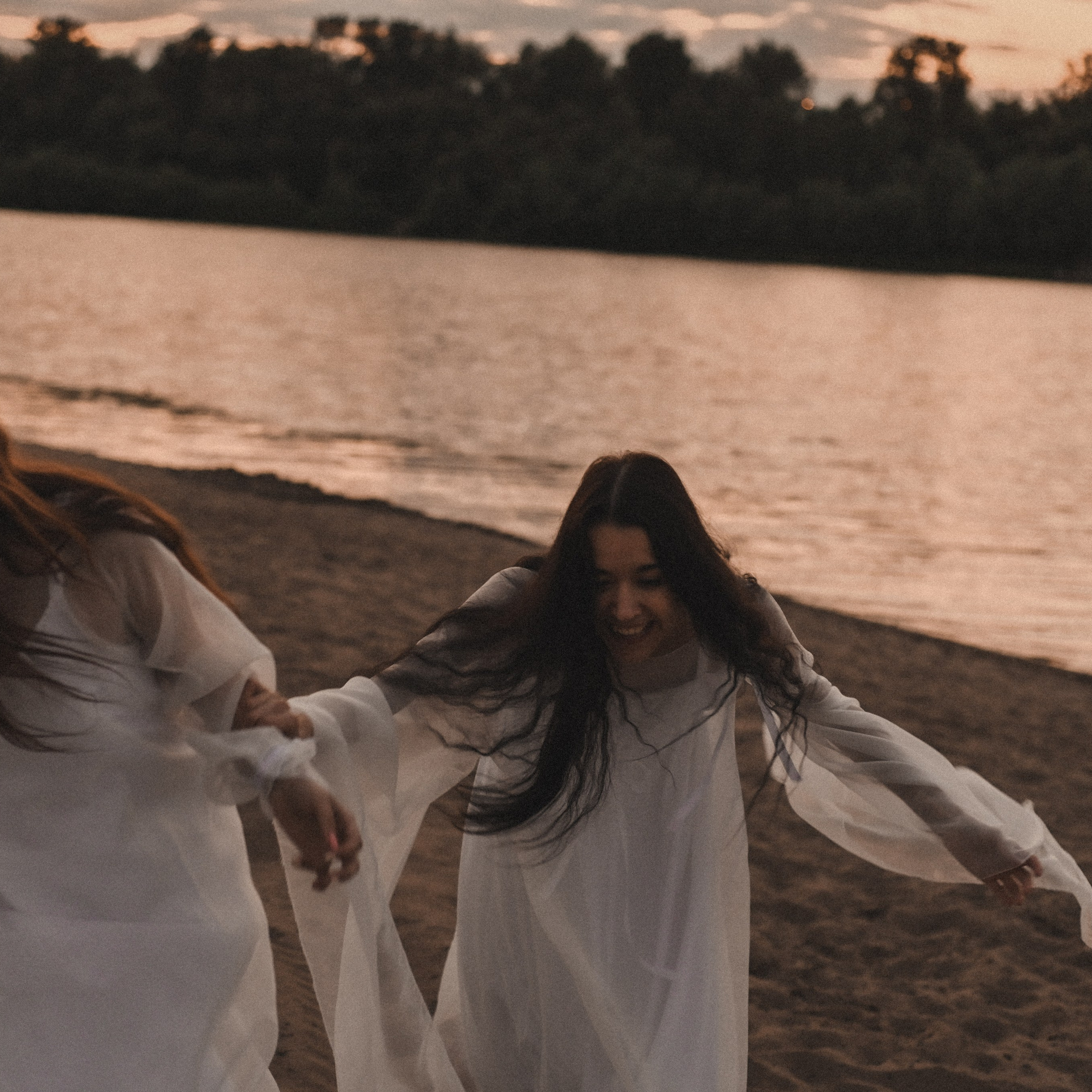 Съемка платьев на природе. Сохраню важные для тебя моменты