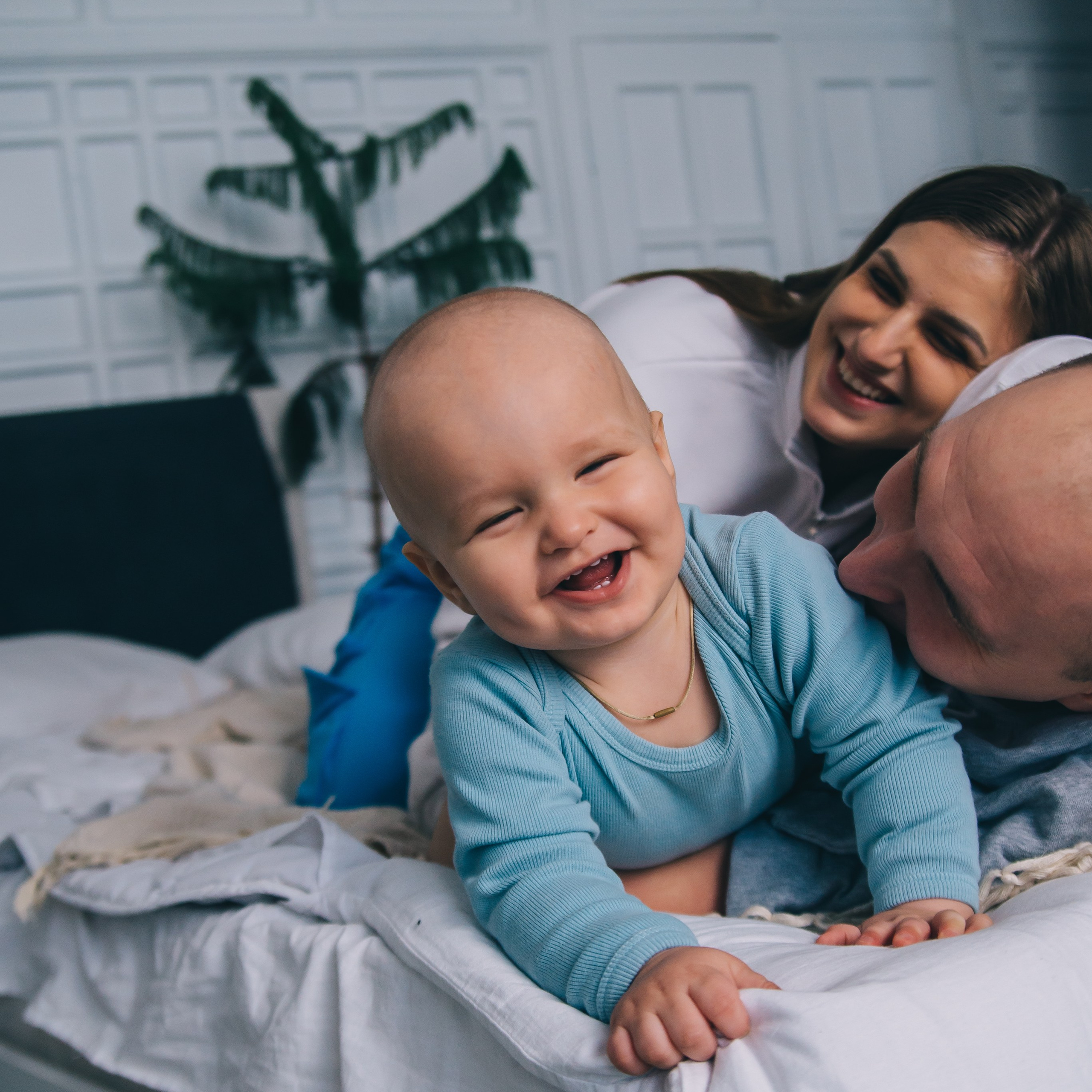 Веселая съемка непоседы