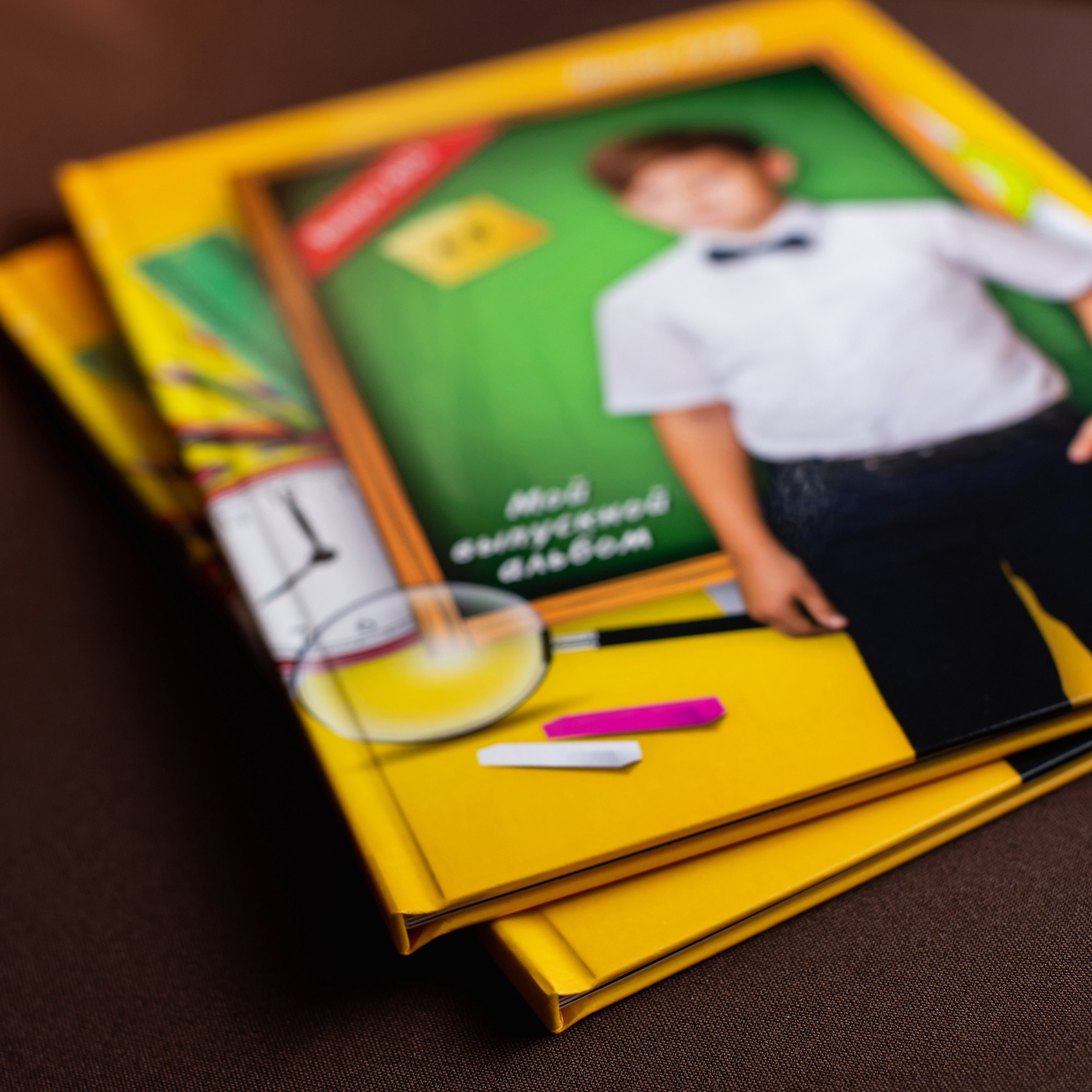 Выпускные альбомы со скидкой!. Выпускные альбомы в Москве и в Астрахани