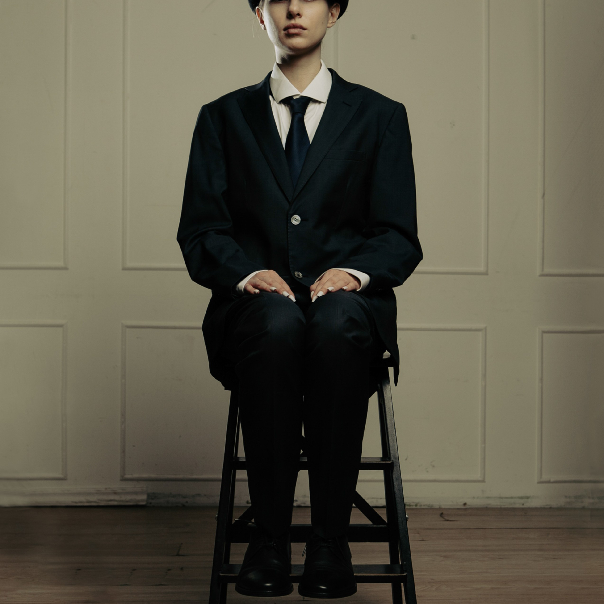 ARTELLS Mag. Позвольте миру взглянуть на вас!