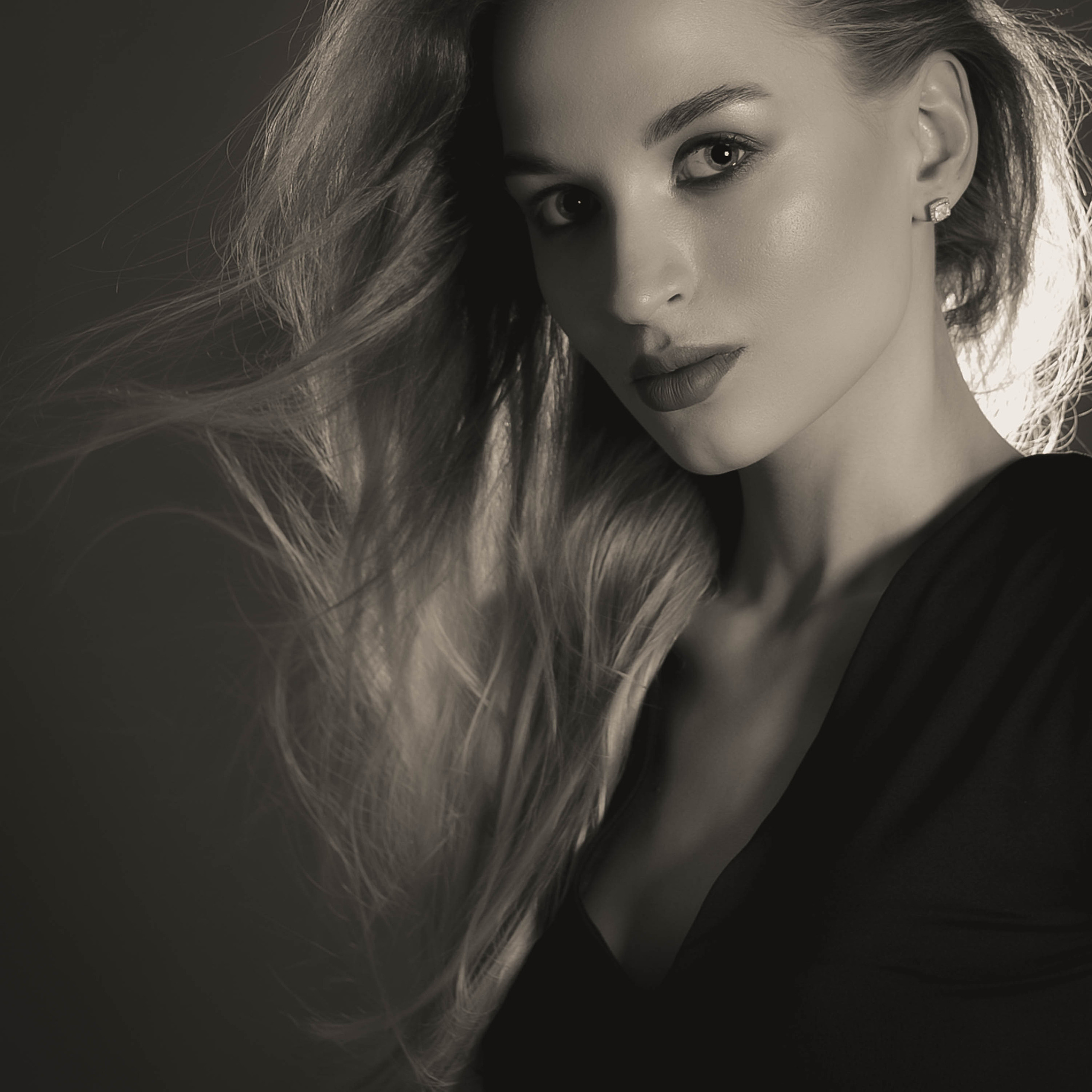 THE WHITEWALL Mag. Позвольте миру взглянуть на вас!