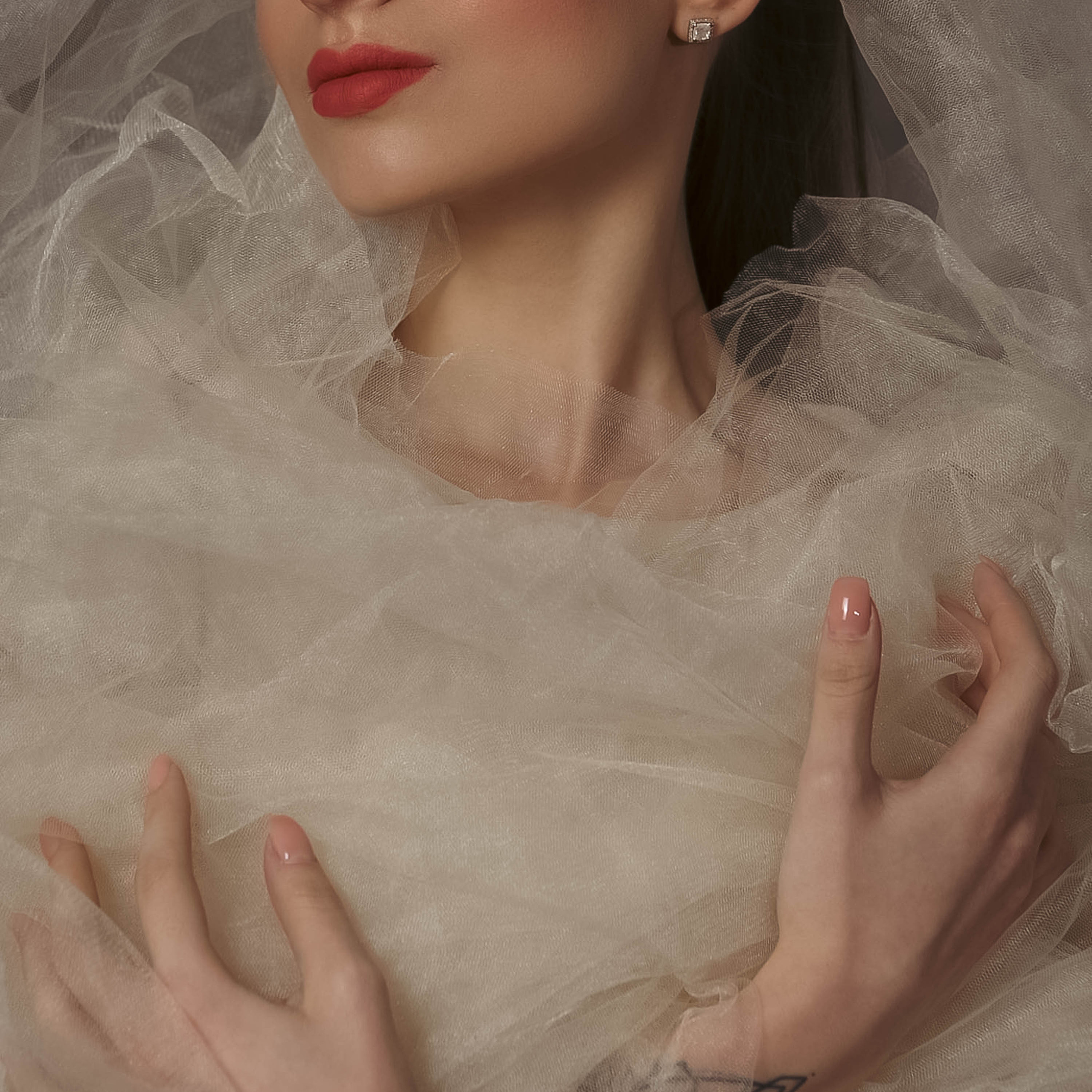 THE WHITEWALL Mag. Позвольте миру взглянуть на вас!