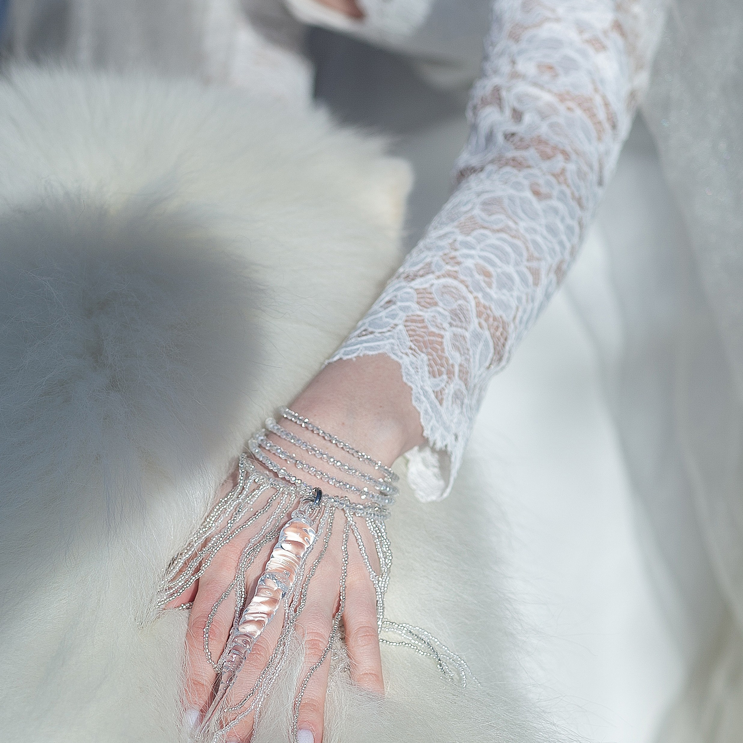 MOEVIR Mag. Позвольте миру взглянуть на вас!