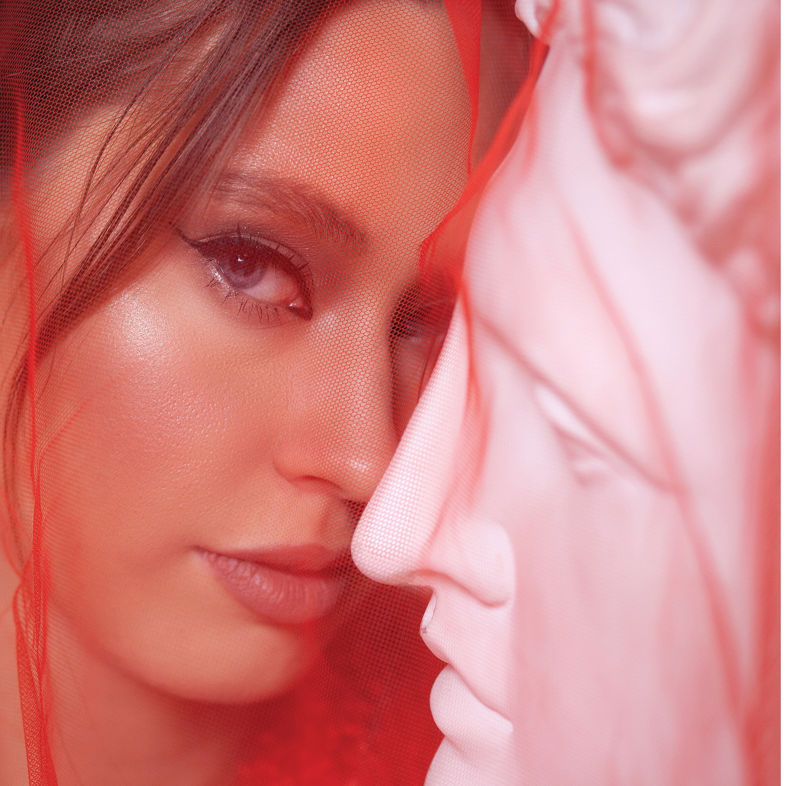 EDITH Mag. Позвольте миру взглянуть на вас!