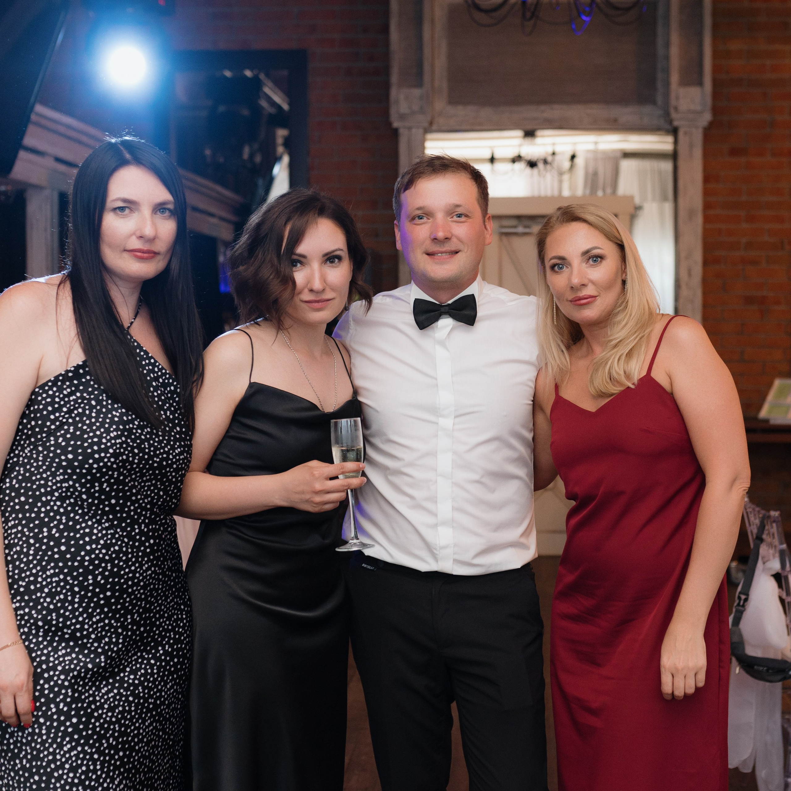 Артем и Лена. Главная