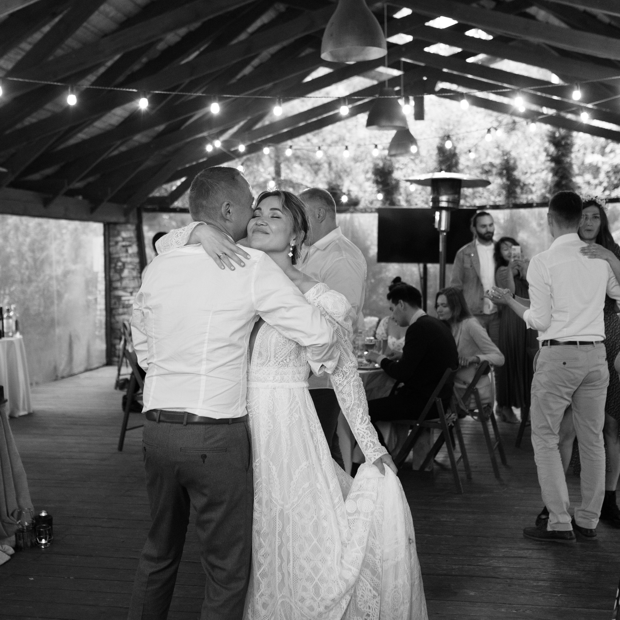 До луны и обратно