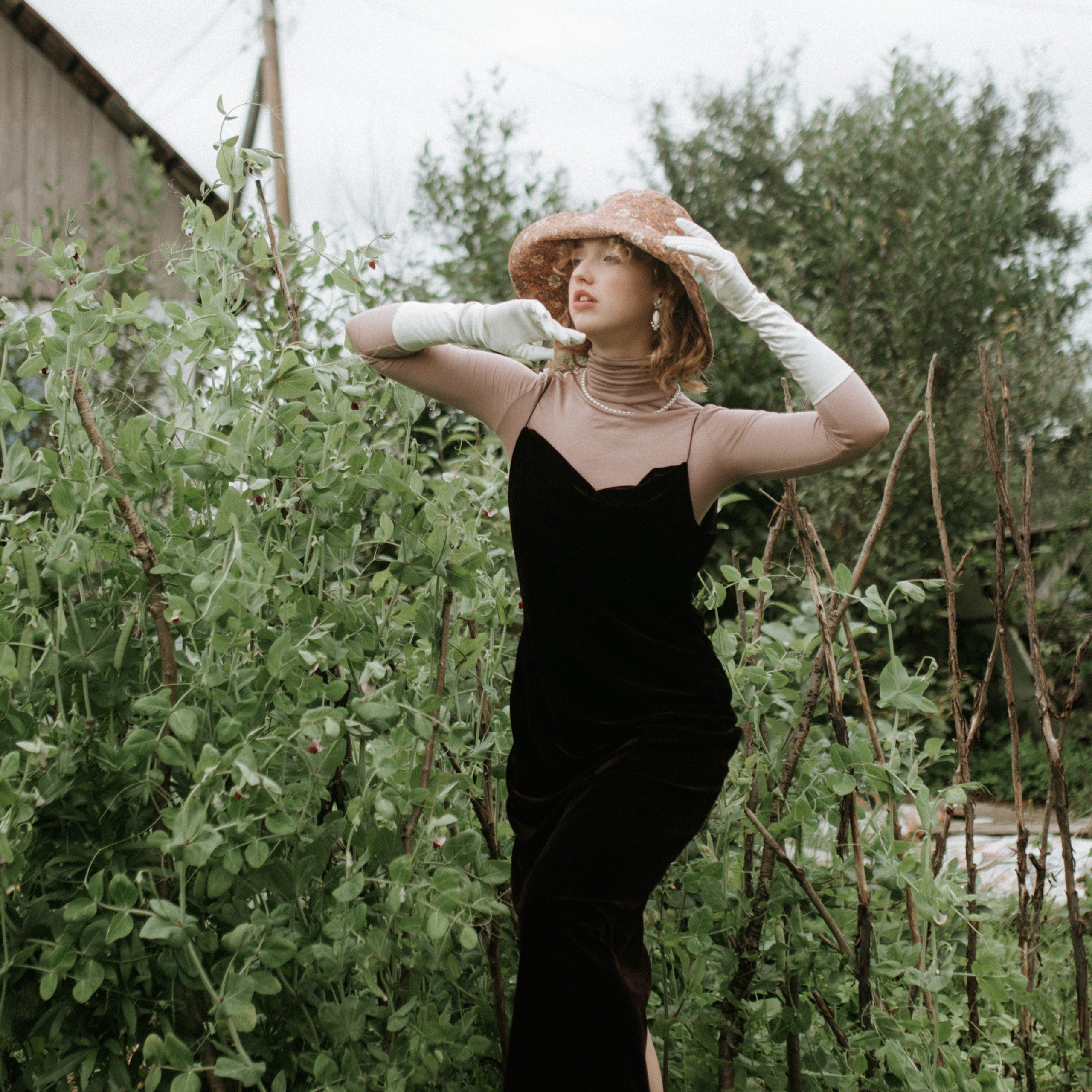 Ира. Главная