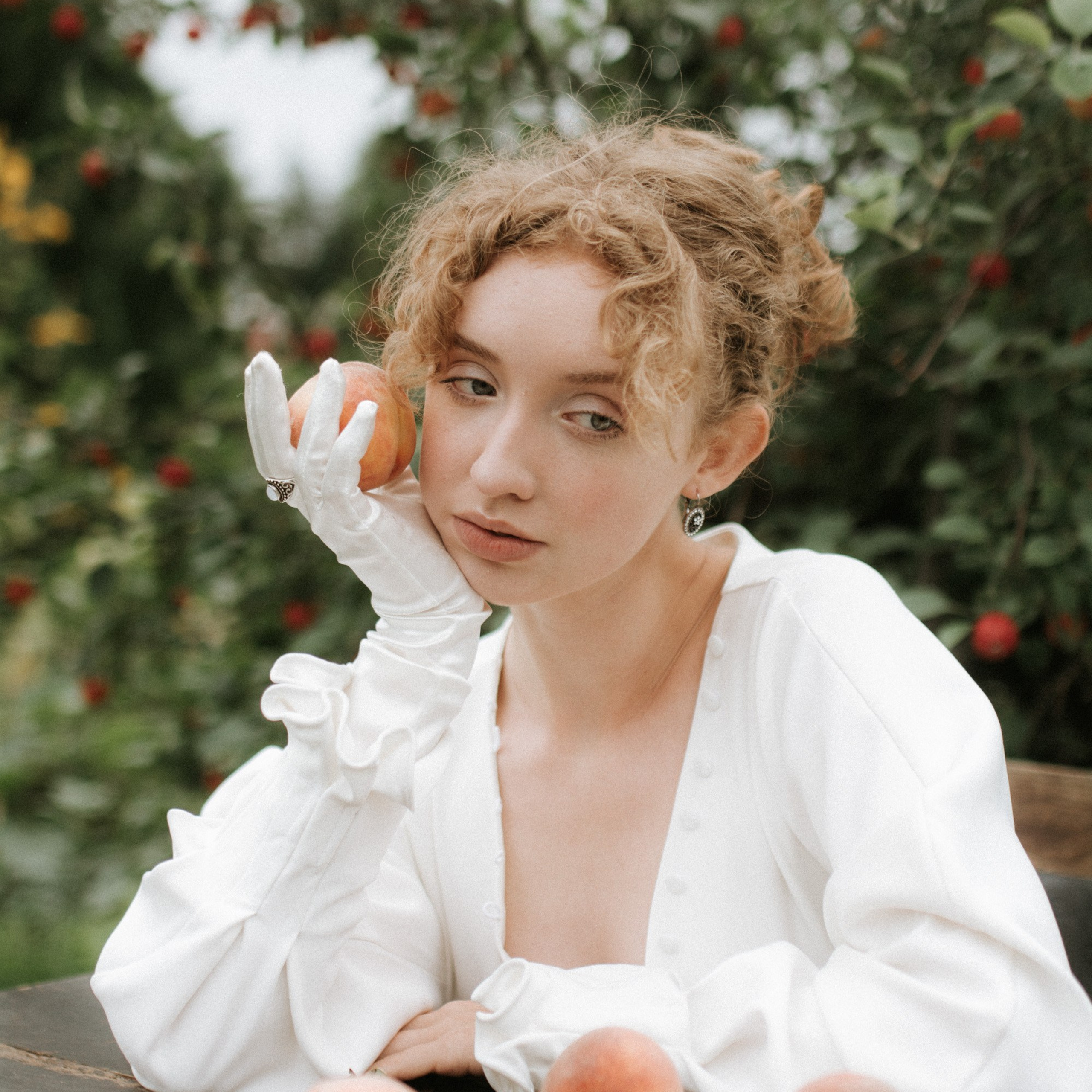 Ира. Главная