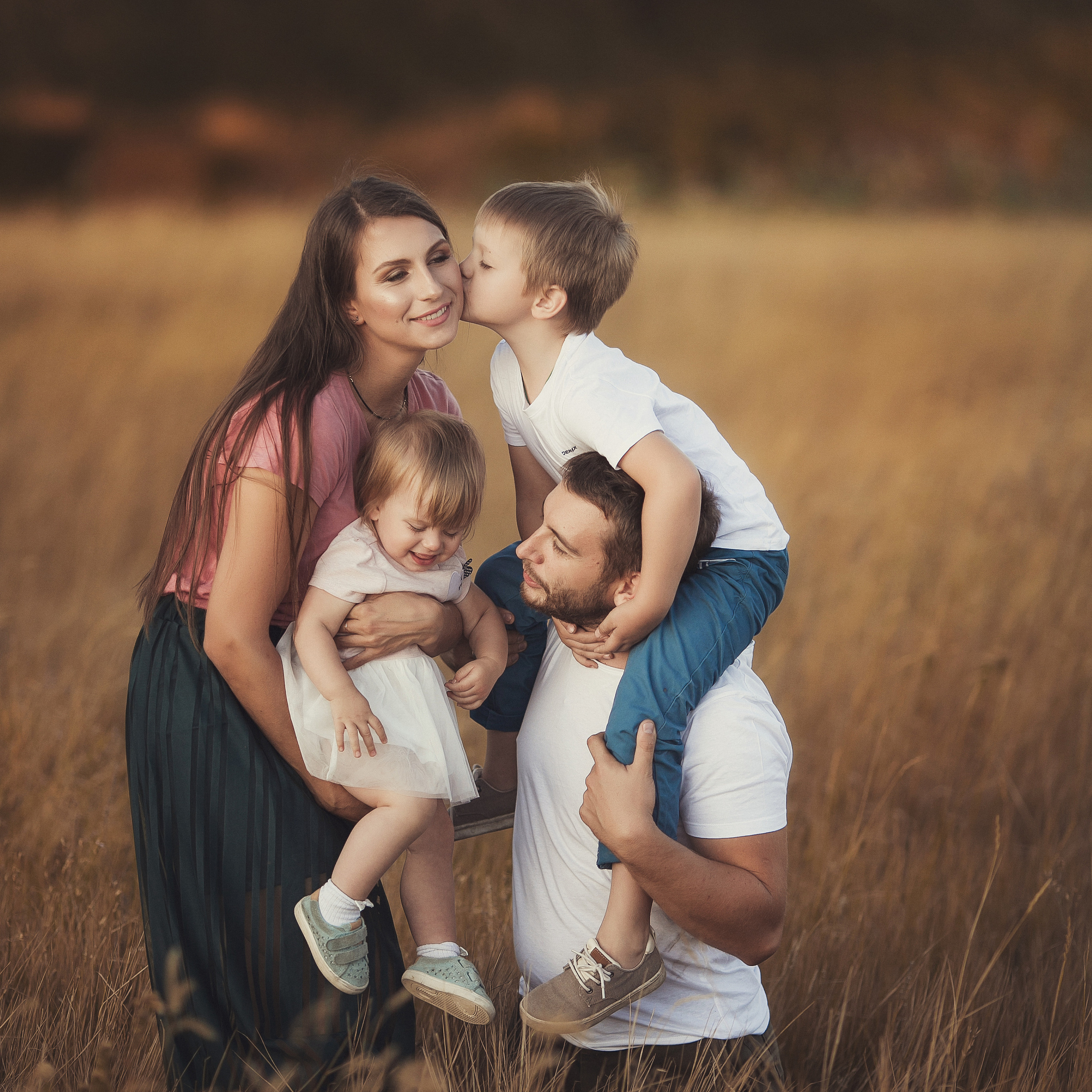 Свадебный и семейный фотограф  Новочеркасск Виктория Литвиненко