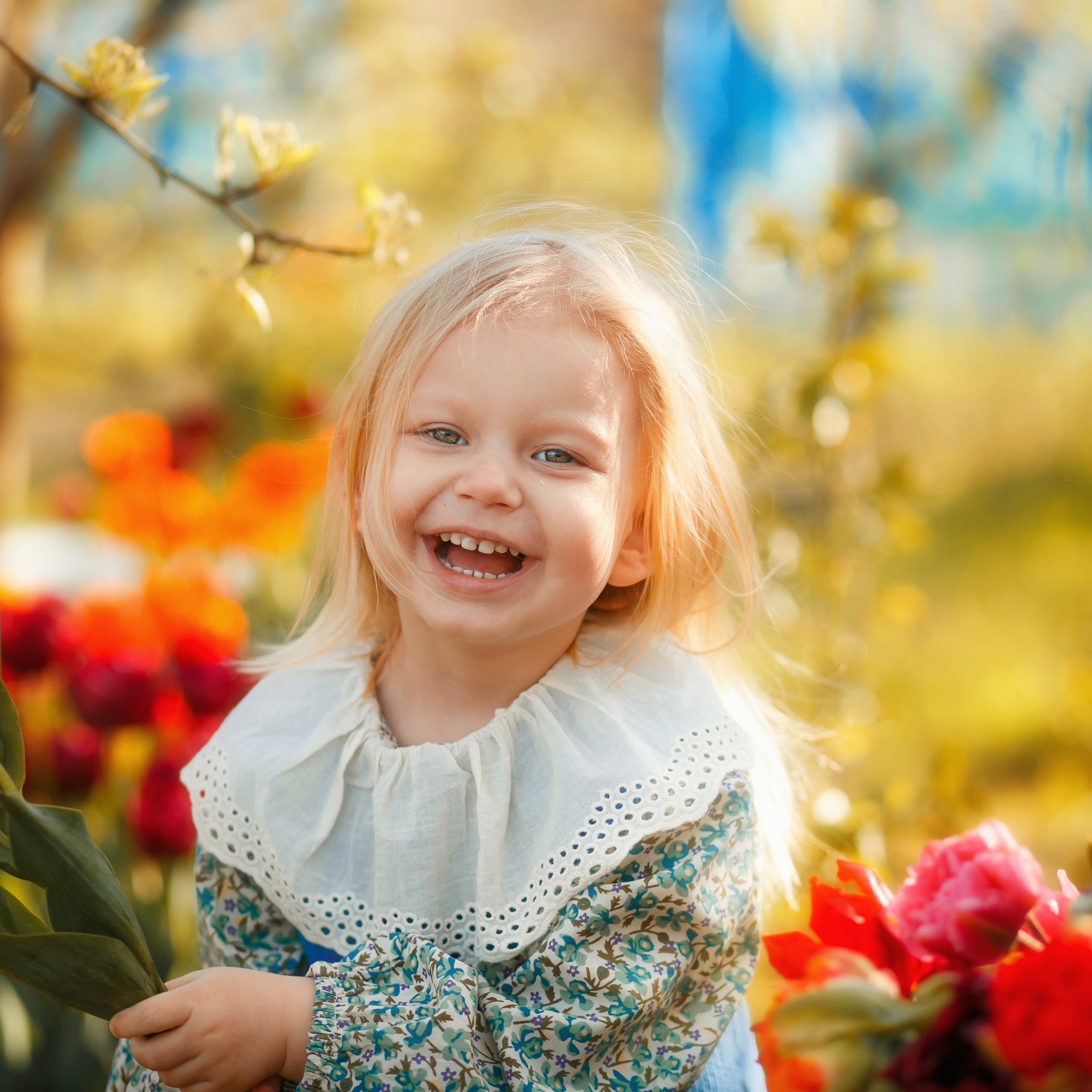 Ляля и тюльпаны