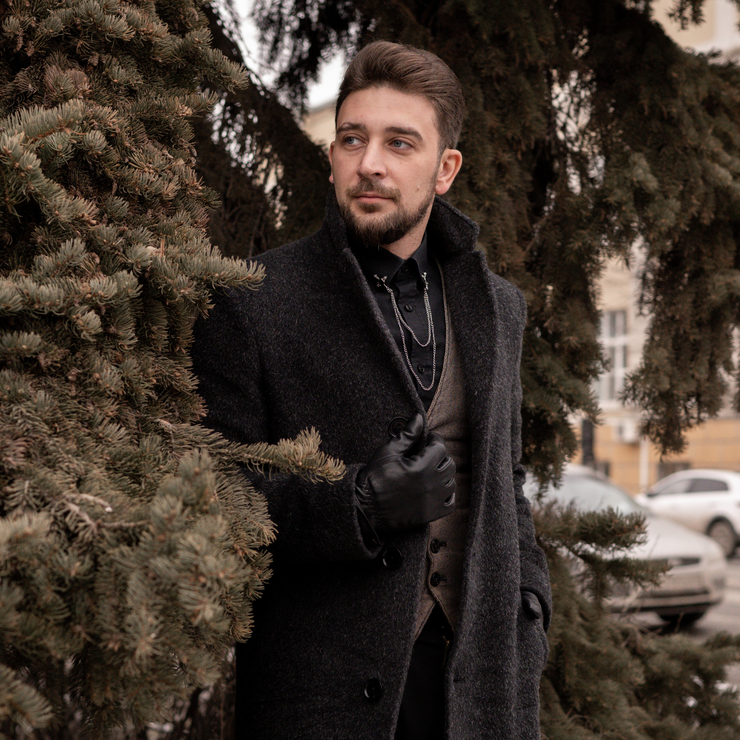 ДМИТРИЙ. МИНИМАЛИЗМ И БРУТАЛЬНОСТЬ. ВЕРХНИЙ ГОРОДСКОЙ САД. РЯЗАНЬ.