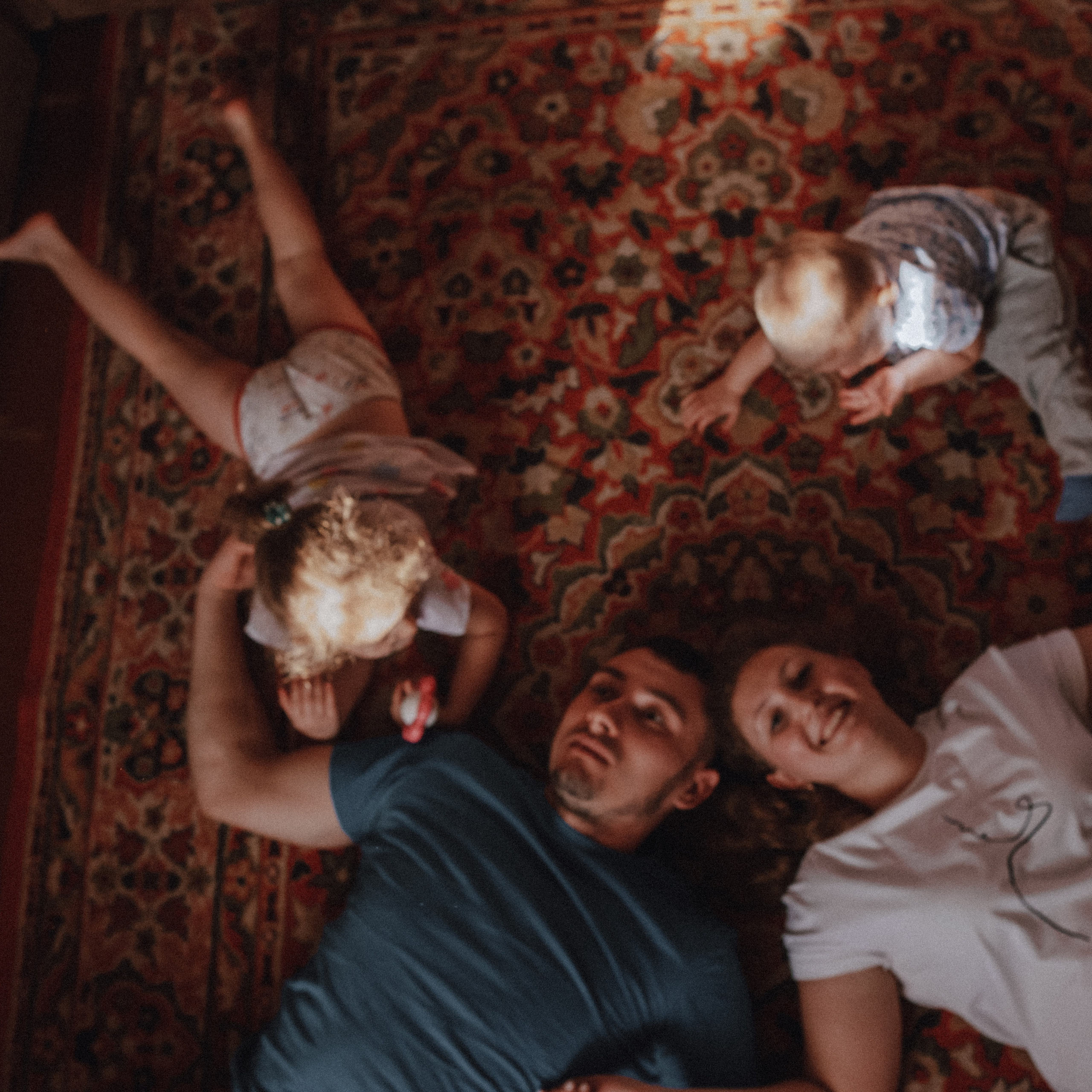 я спешу подрасти…подожди.