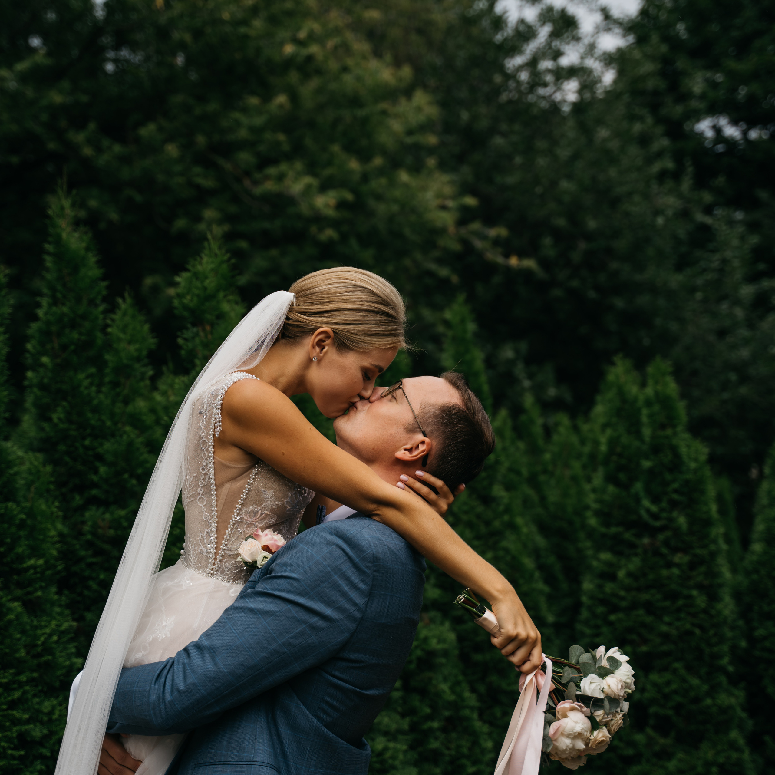 Любовь и Михаил