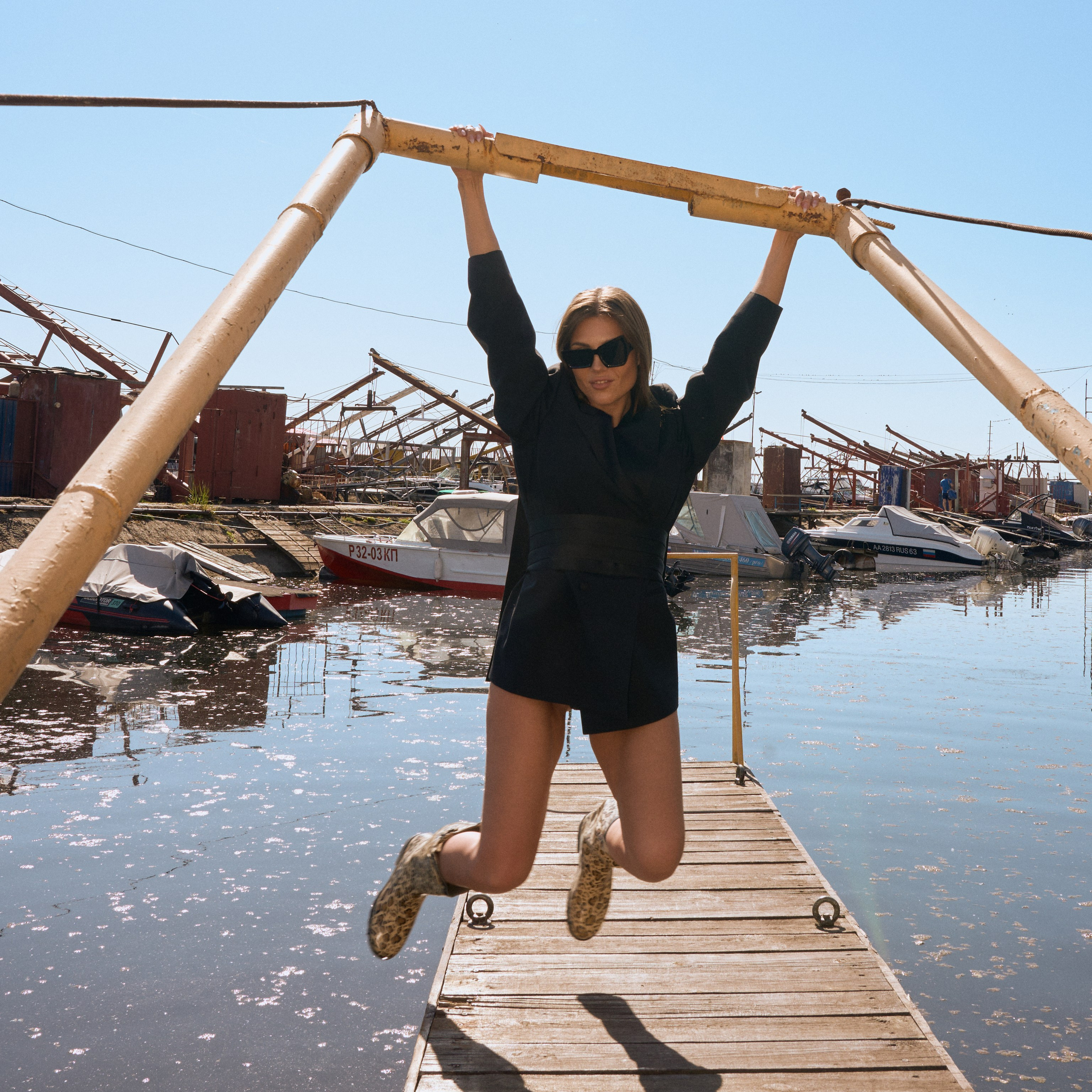 Съемка для бренда — «дЕбошь». Автор видео — Эльдар Март