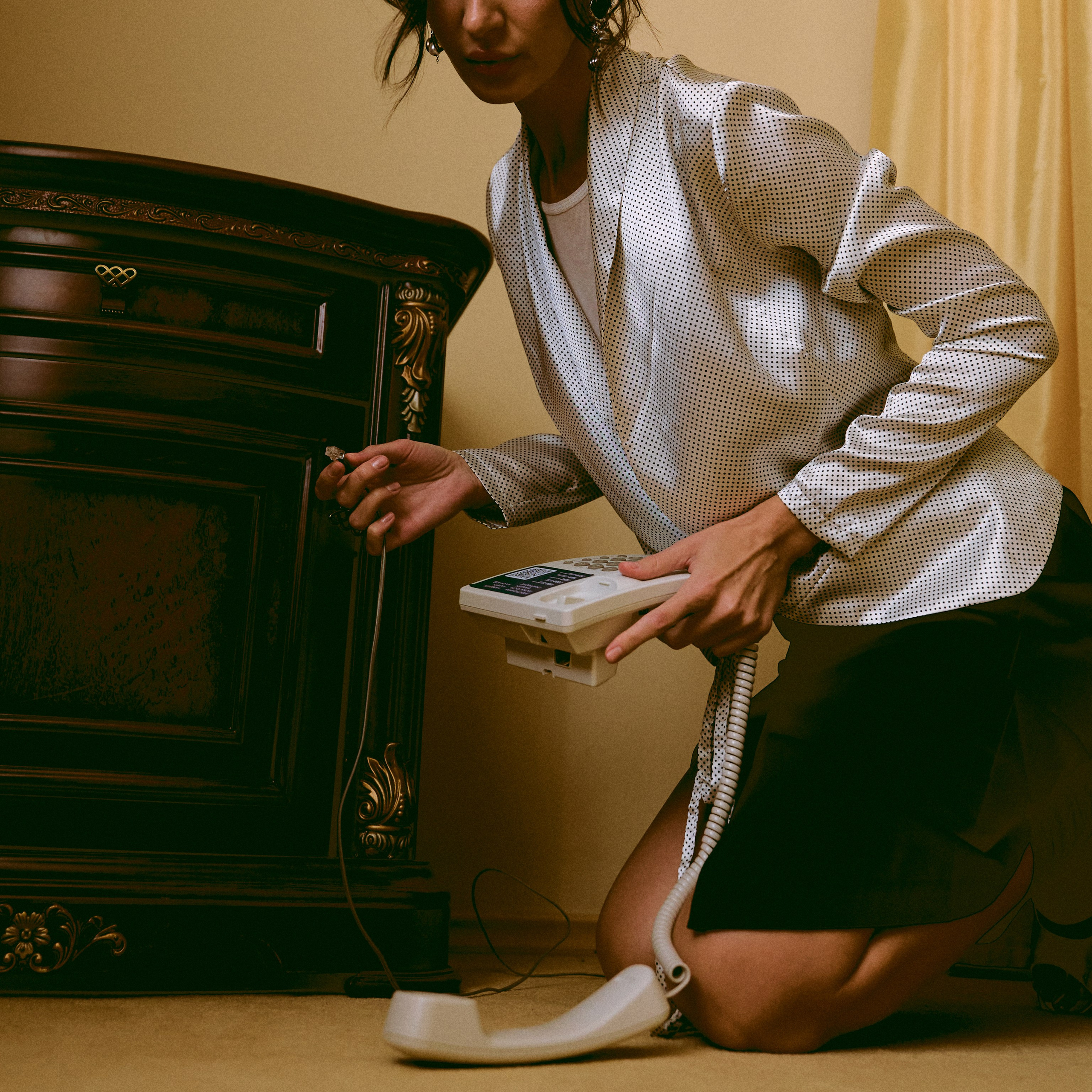 Не должны знать. Эльдар Март — Visual artist
