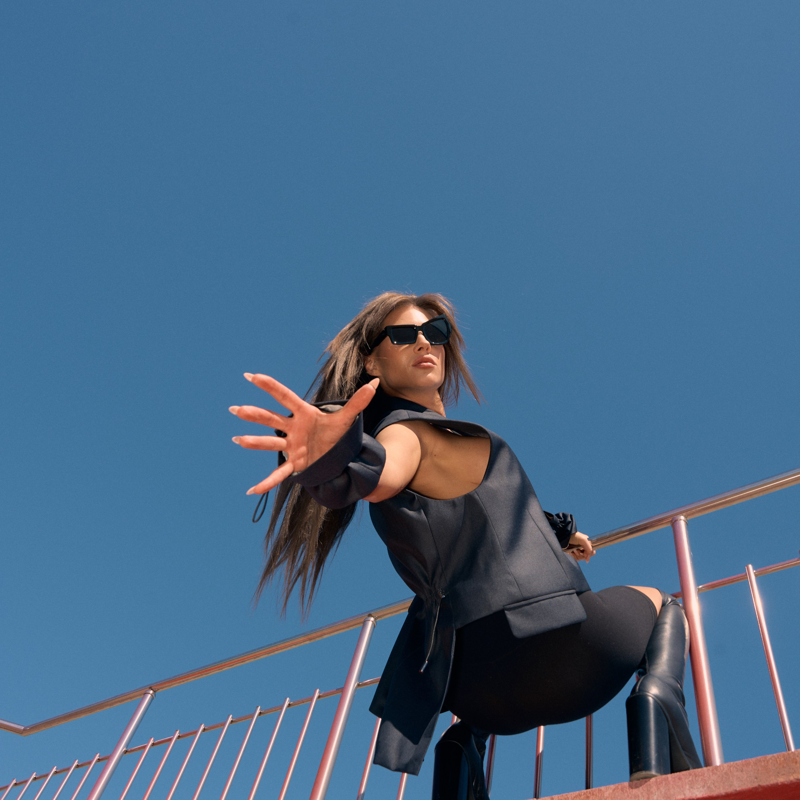 Съемка для бренда — «дЕбошь». Автор видео — Эльдар Март