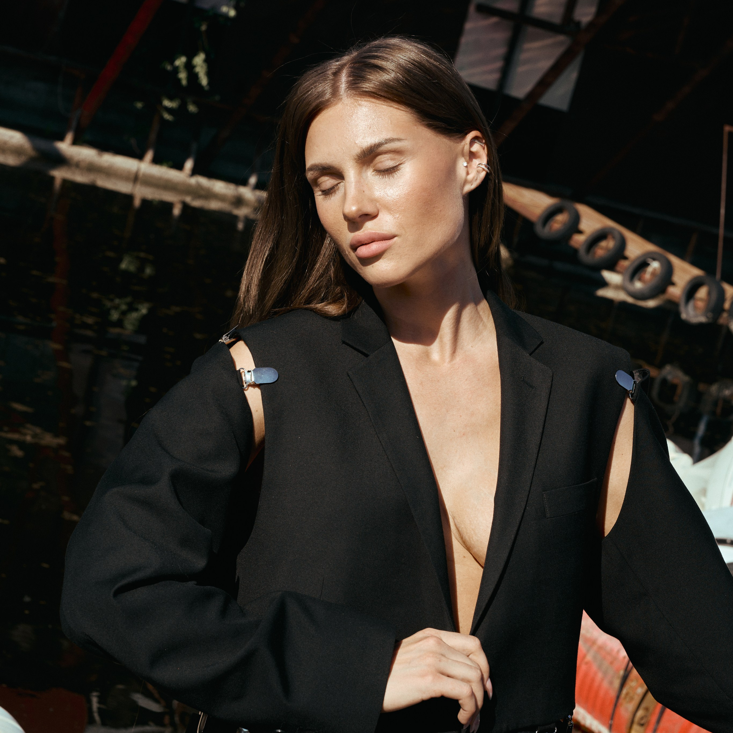 Съемка для бренда — «дЕбошь». Автор видео — Эльдар Март