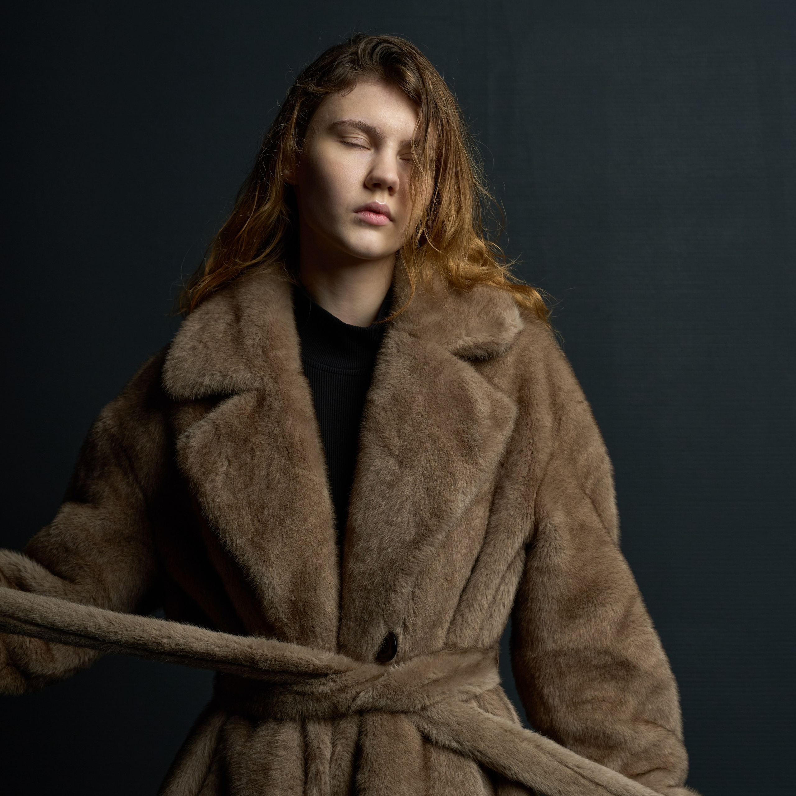 София Лобанова OPENMODELS г. Тольятти. Автор видео — Эльдар Март