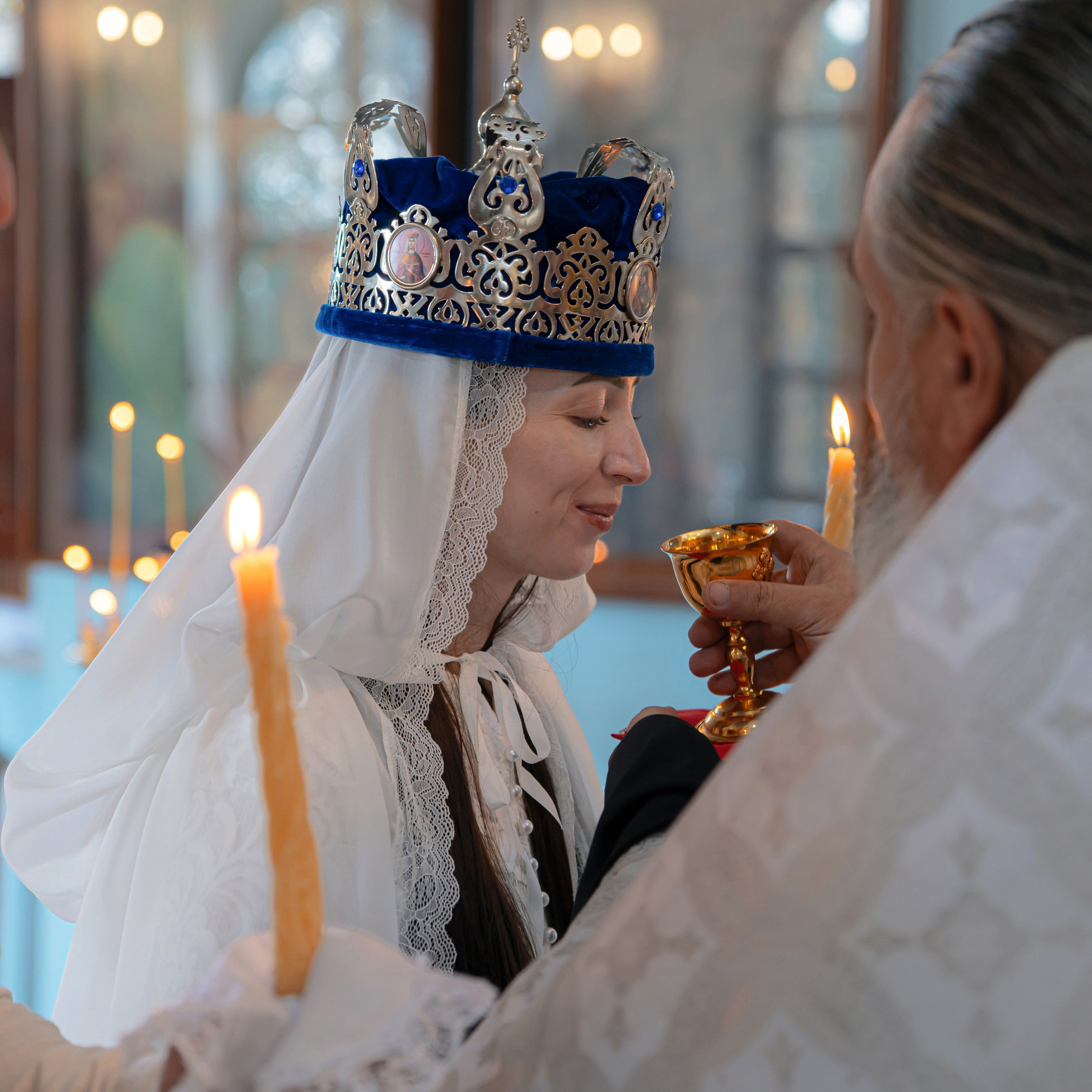 Венчание в Церкви иконы Божьей Матери Знамение. Семейный фотограф в Москве 📸