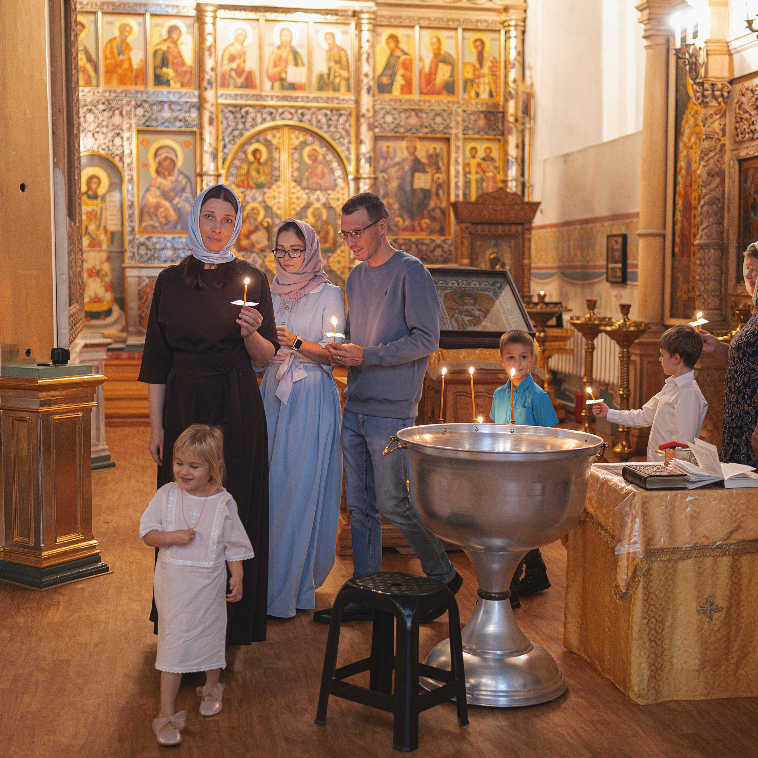 Крещение в Соборе Покрова Пресвятой Богородицы. Семейный фотограф в Москве 📸