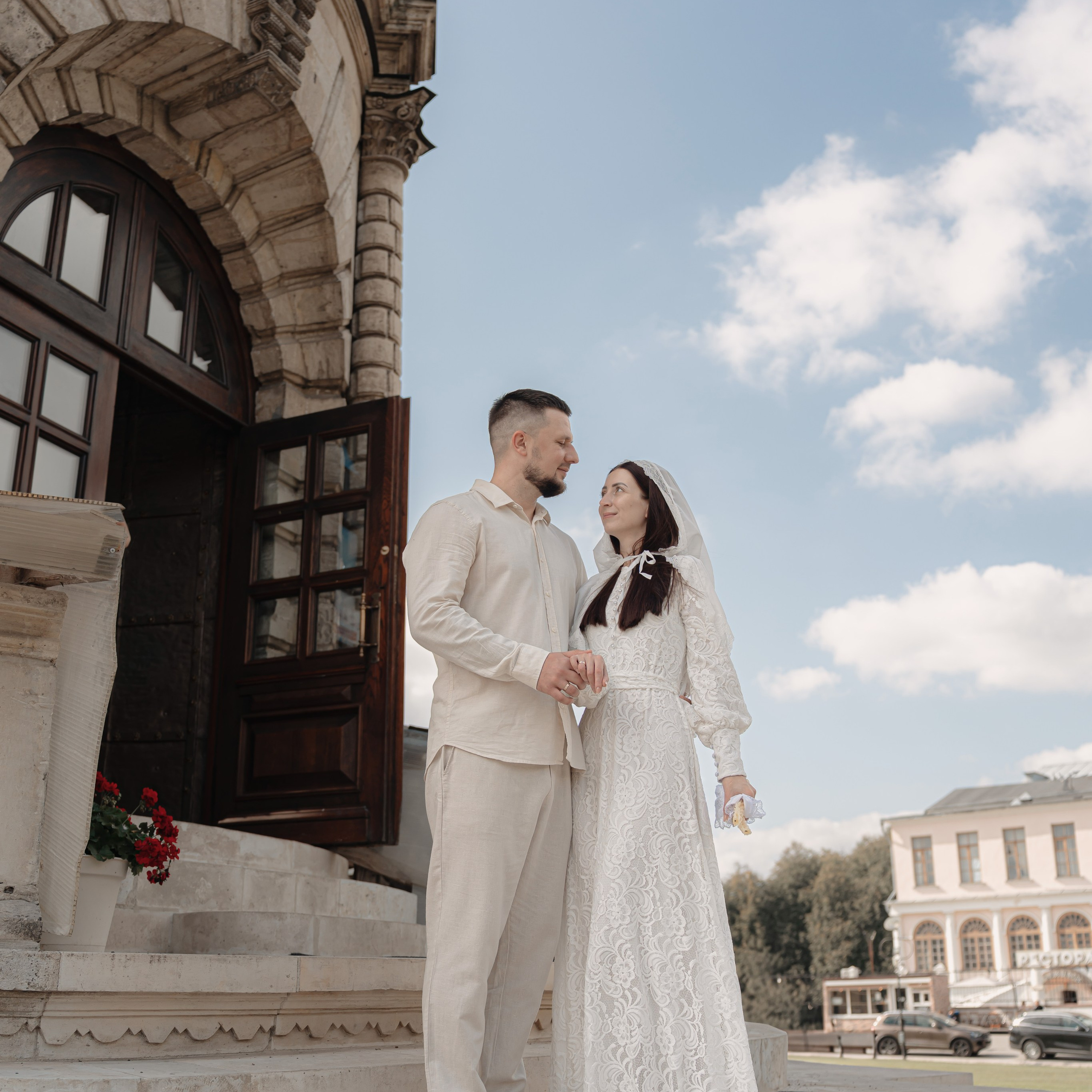 Венчание в Церкви иконы Божьей Матери Знамение. Семейный фотограф в Москве 📸