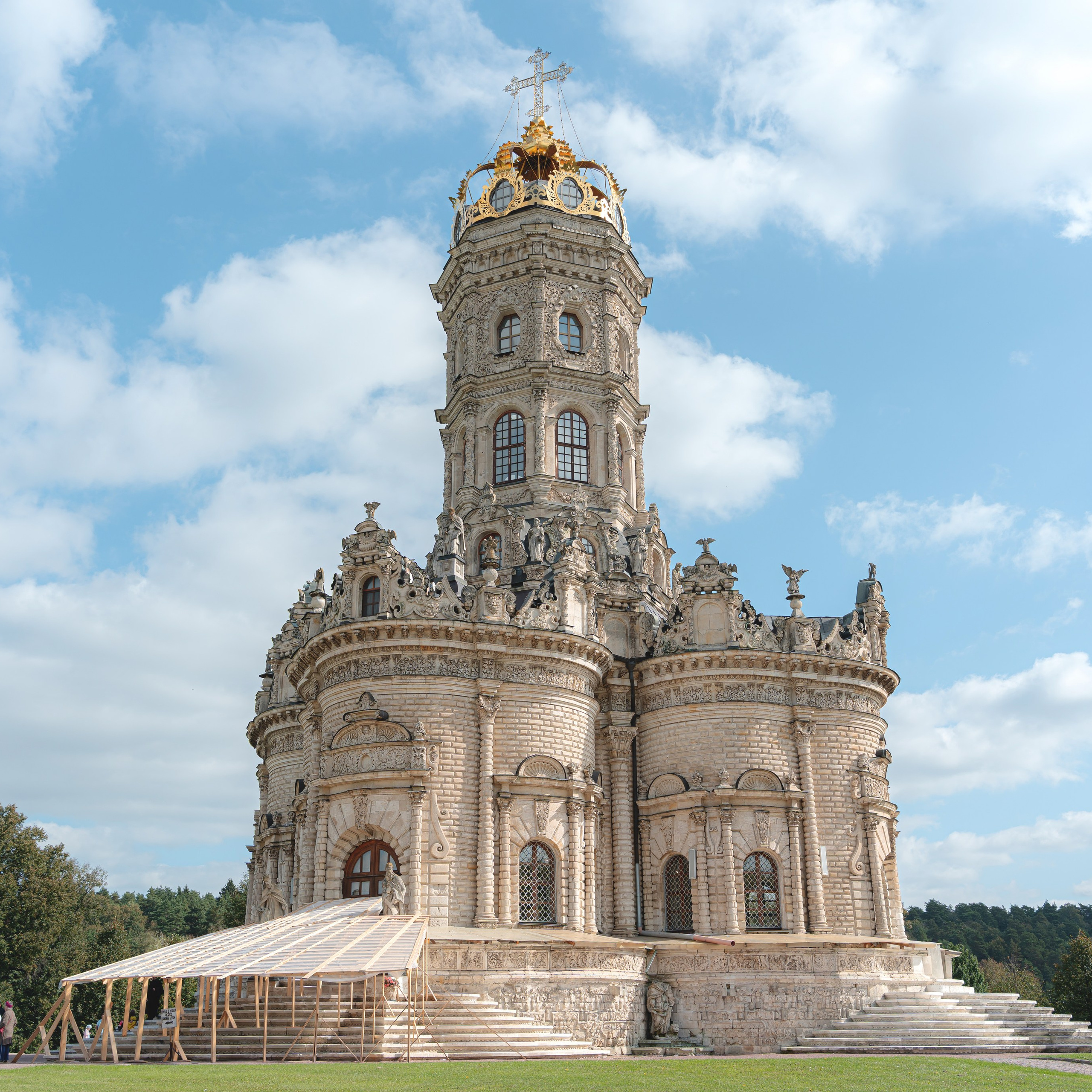 Венчание в Церкви иконы Божьей Матери Знамение. Семейный фотограф в Москве 📸