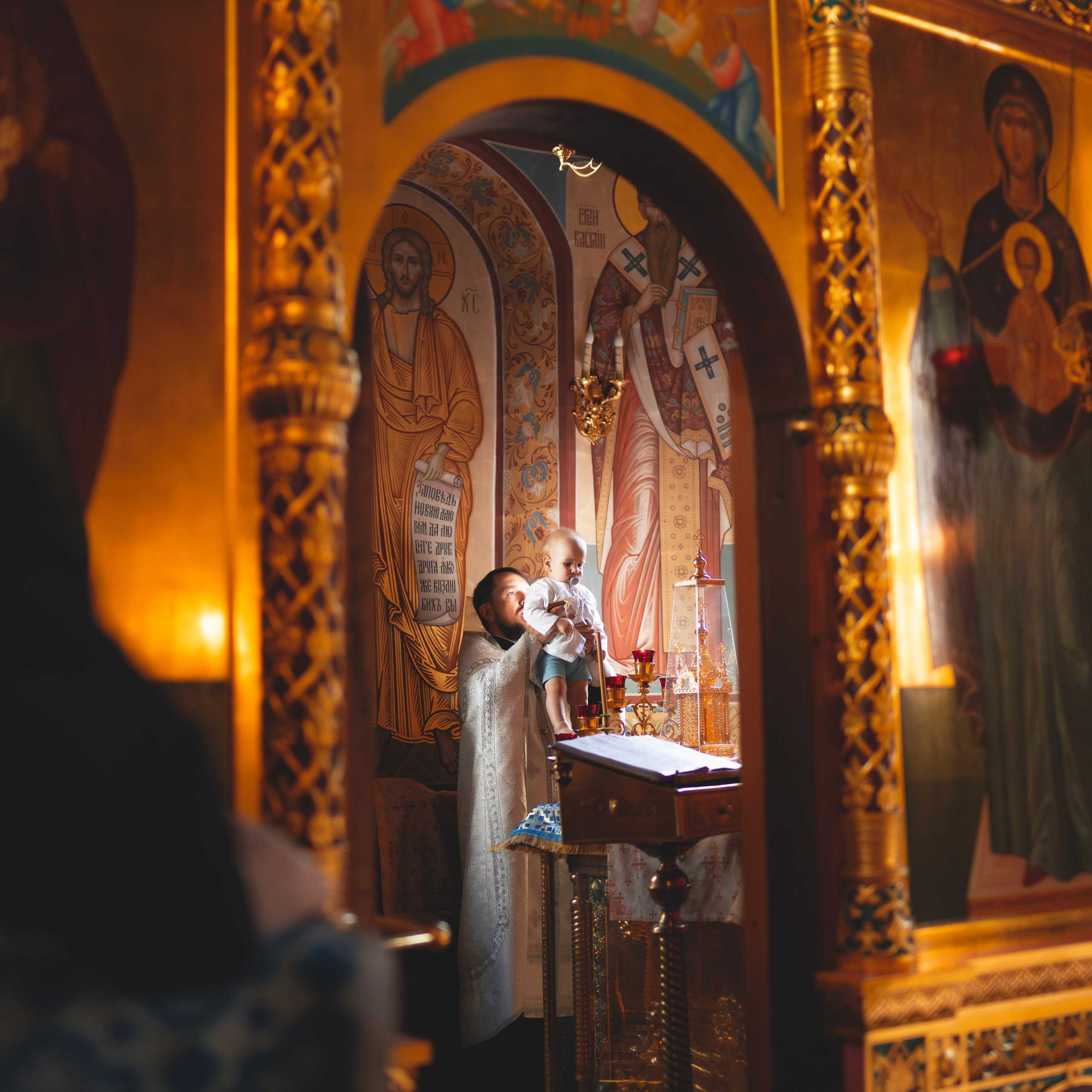 Таинство Крещения в Храме Сергия Радонежского. Семейный фотограф в Москве 📸