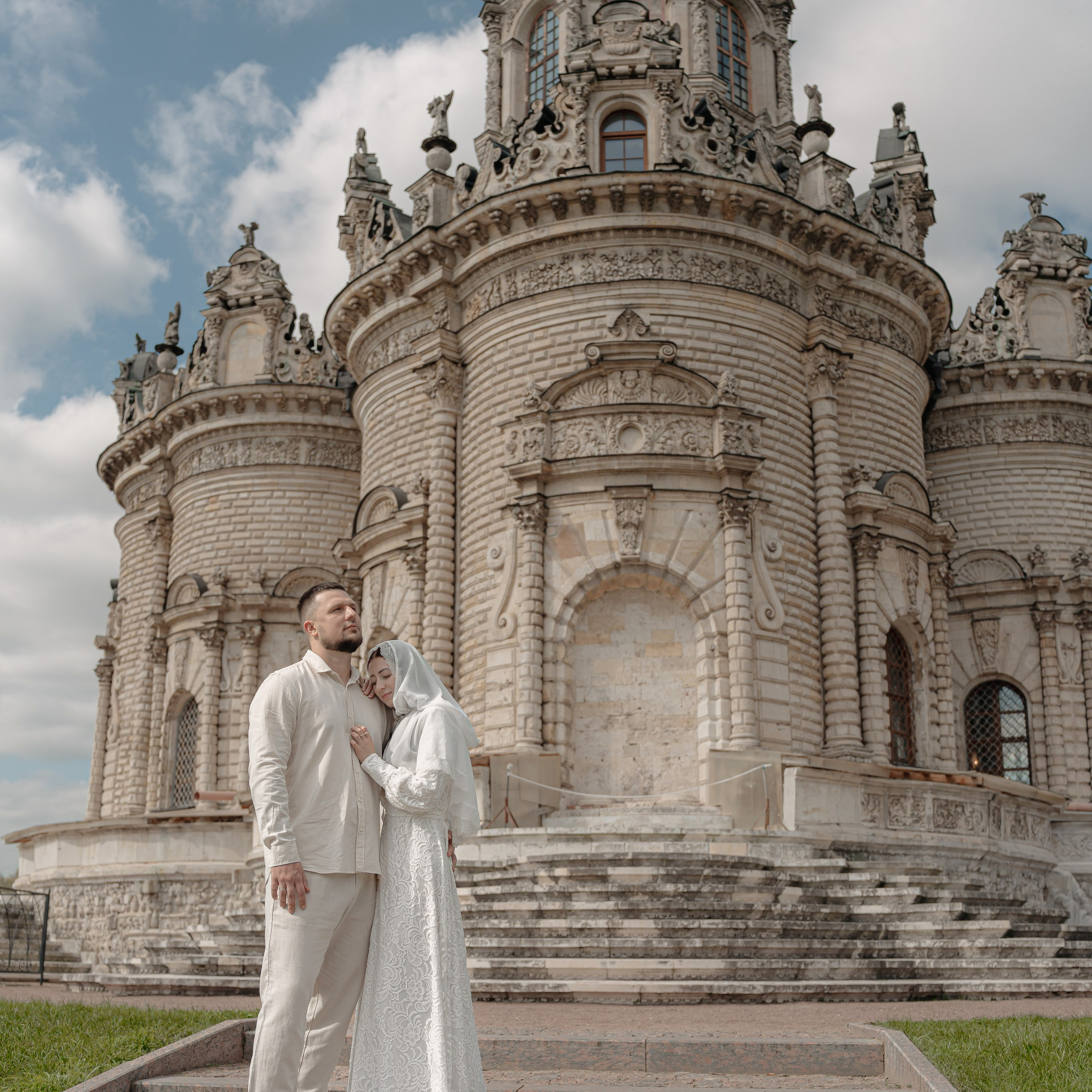 Венчание в Церкви иконы Божьей Матери Знамение. Семейный фотограф в Москве 📸