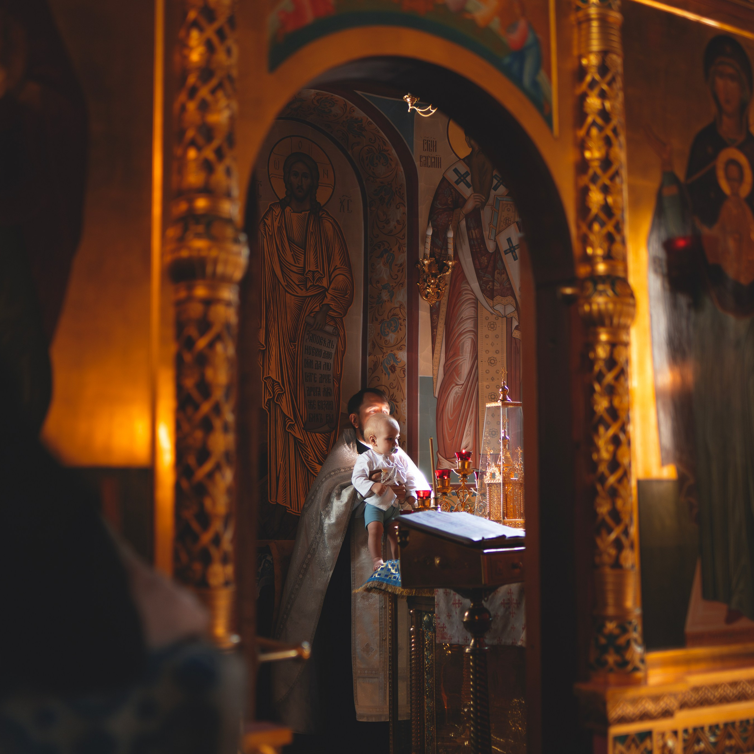 Таинство Крещения в Храме Сергия Радонежского. Семейный фотограф в Москве 📸